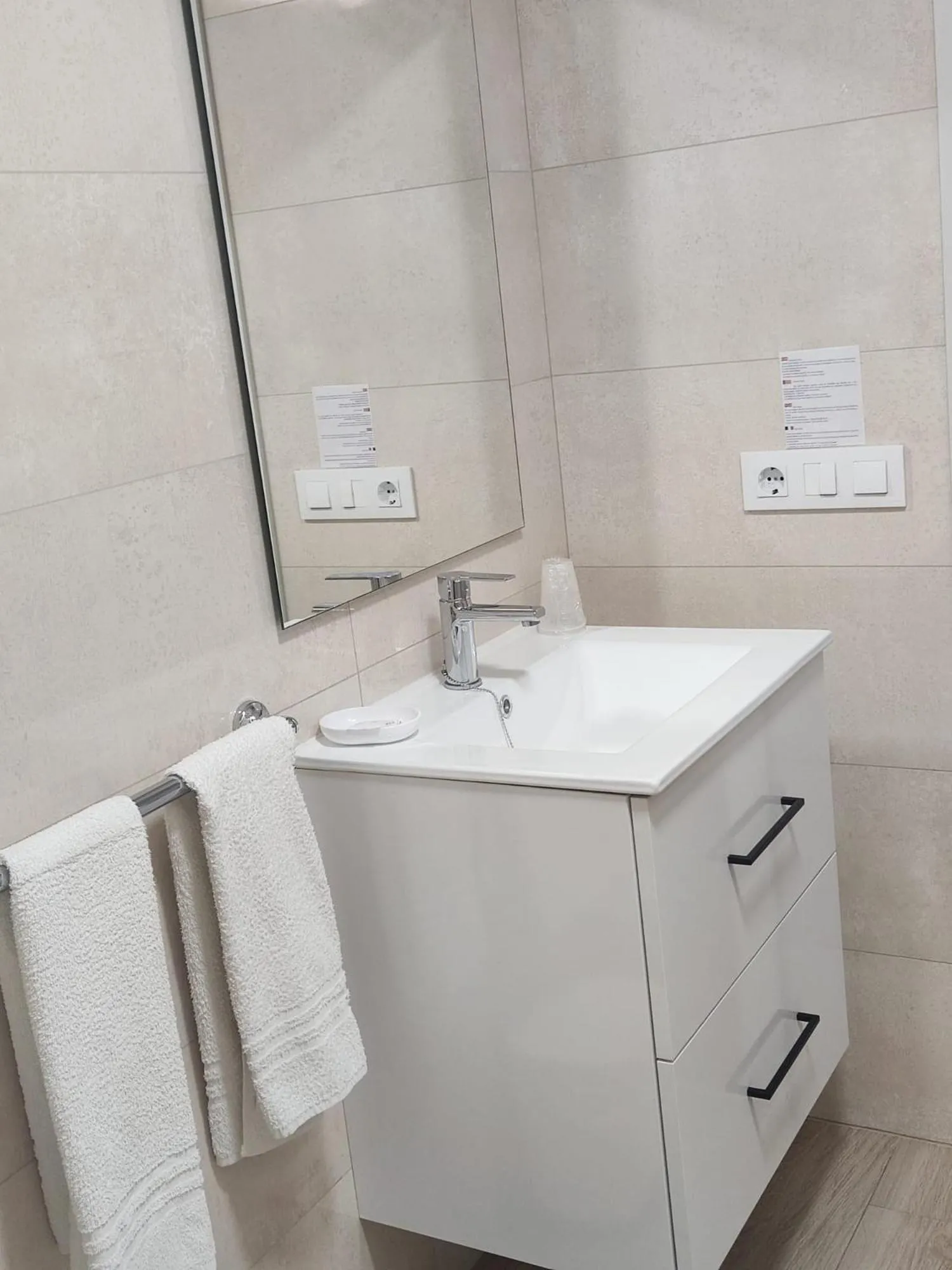 Shower in Hotel Rio Mar