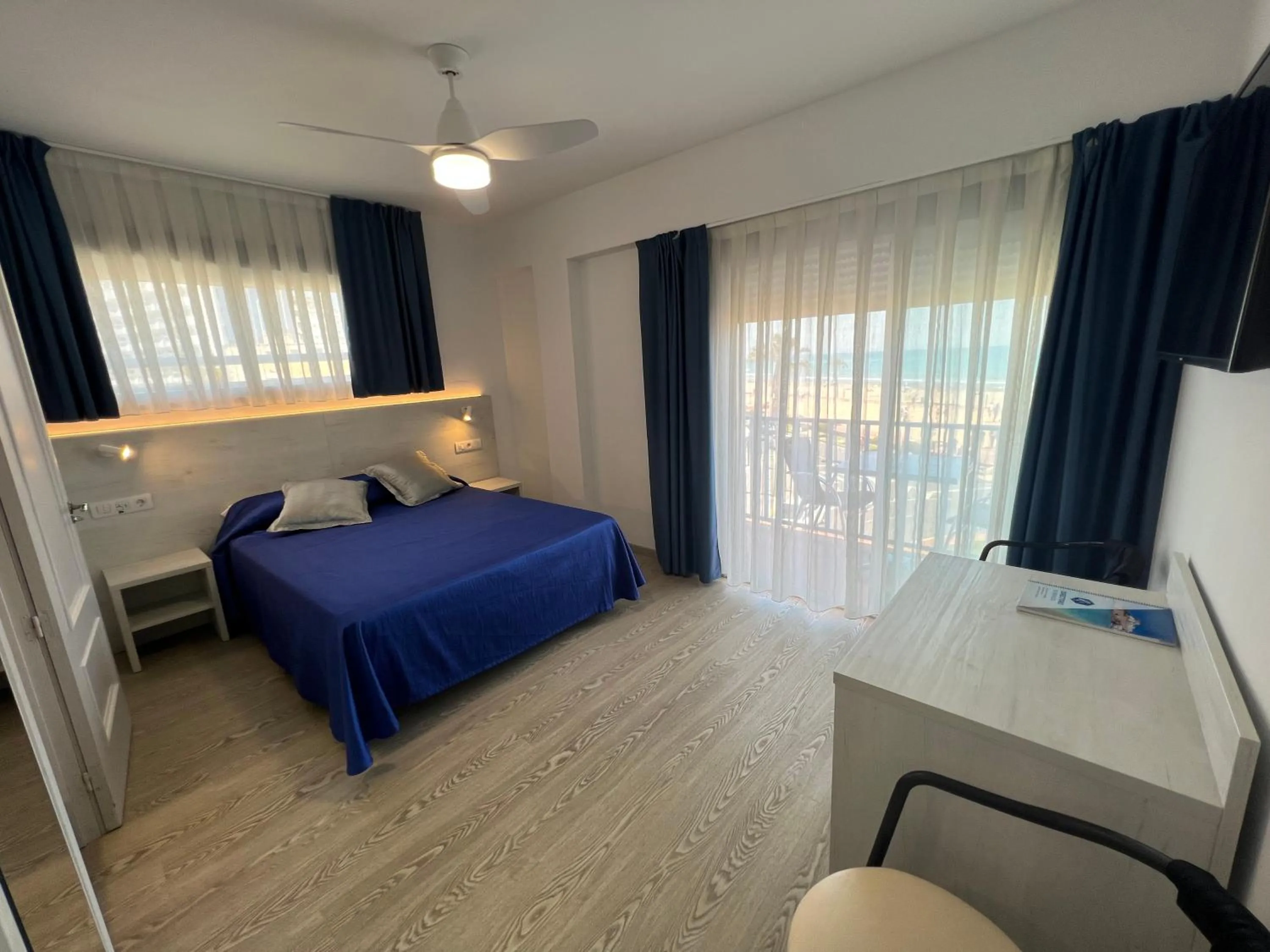 Bed in Hotel Rio Mar