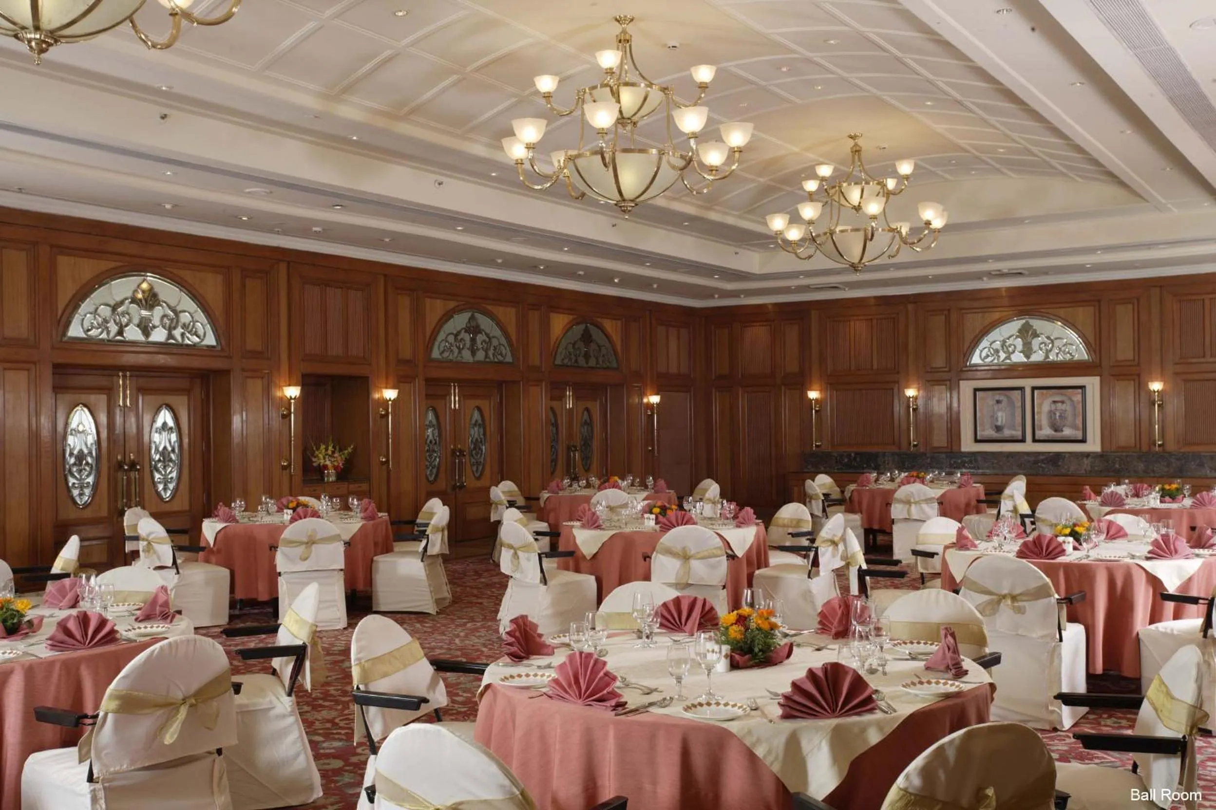 Banquet/Function facilities in Jaypee Residency Manor
