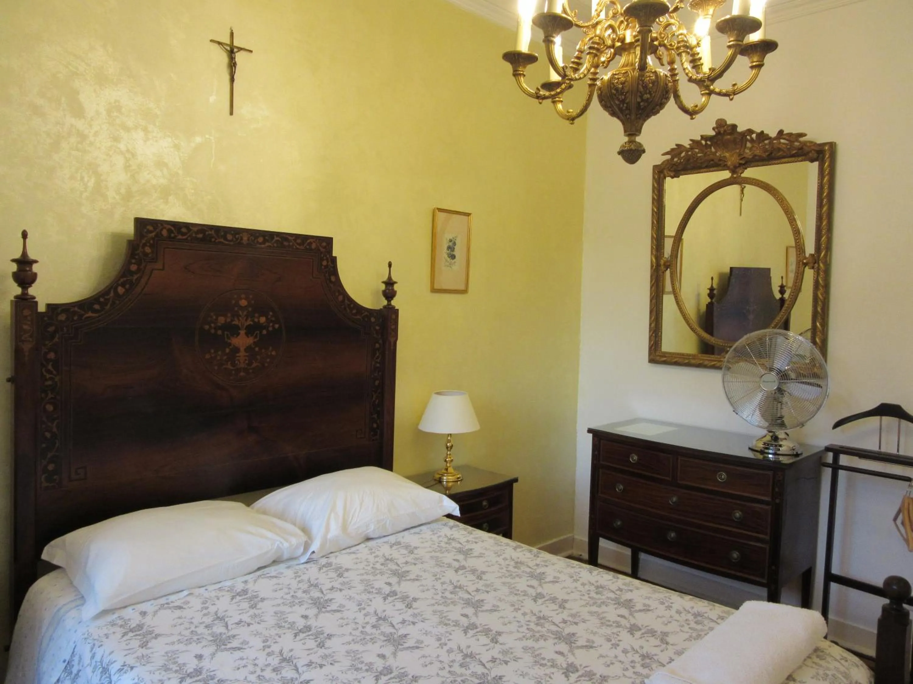 Bed in Family Macedo