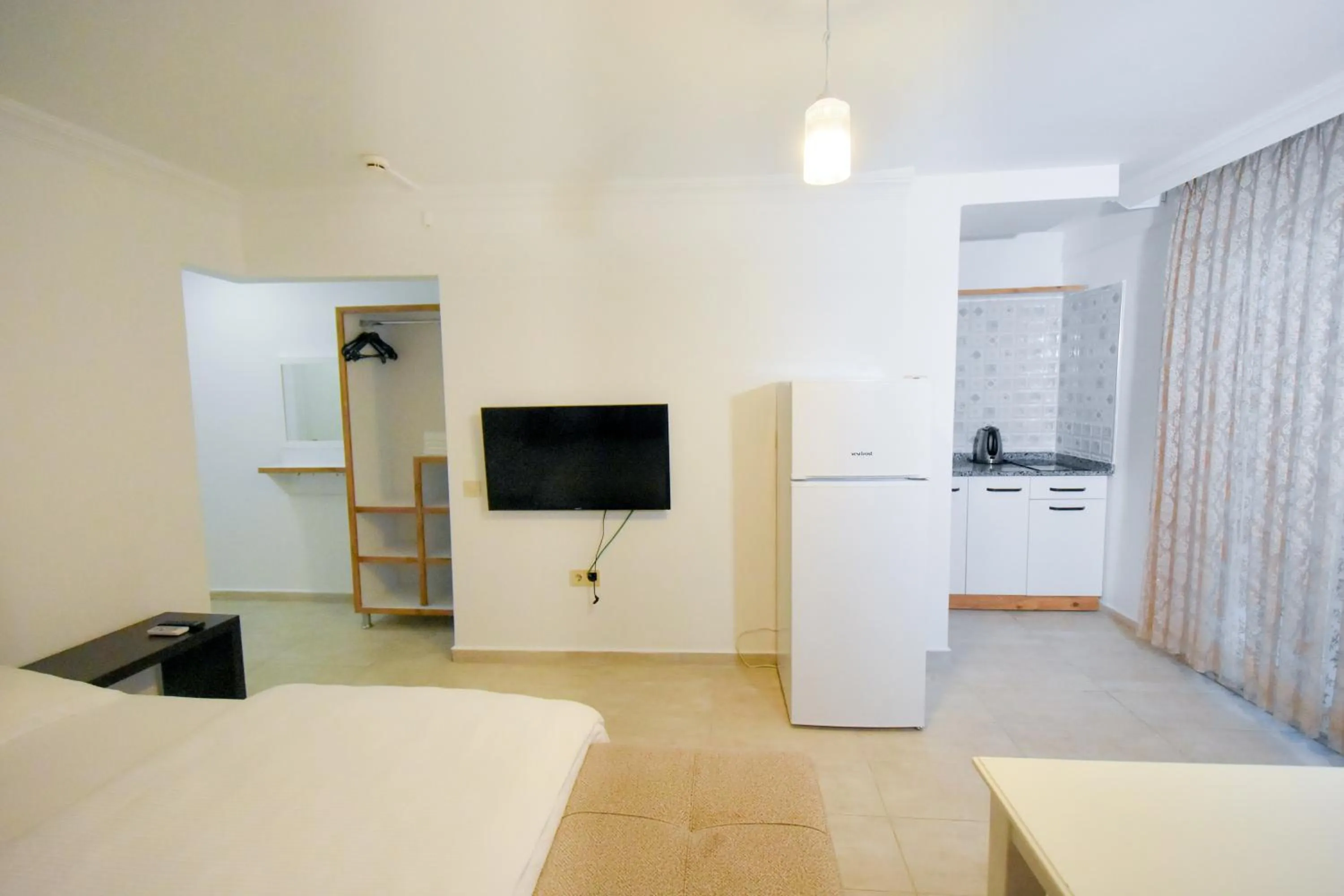 TV and multimedia, Bed in Anatolian Homes & Apart