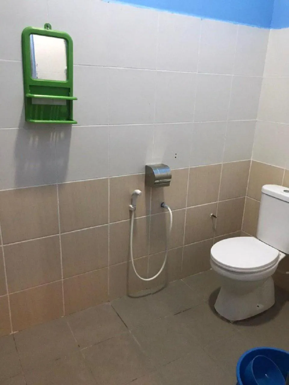 Standard Triple Studio in Homestay Koperasi Surau Alfalah