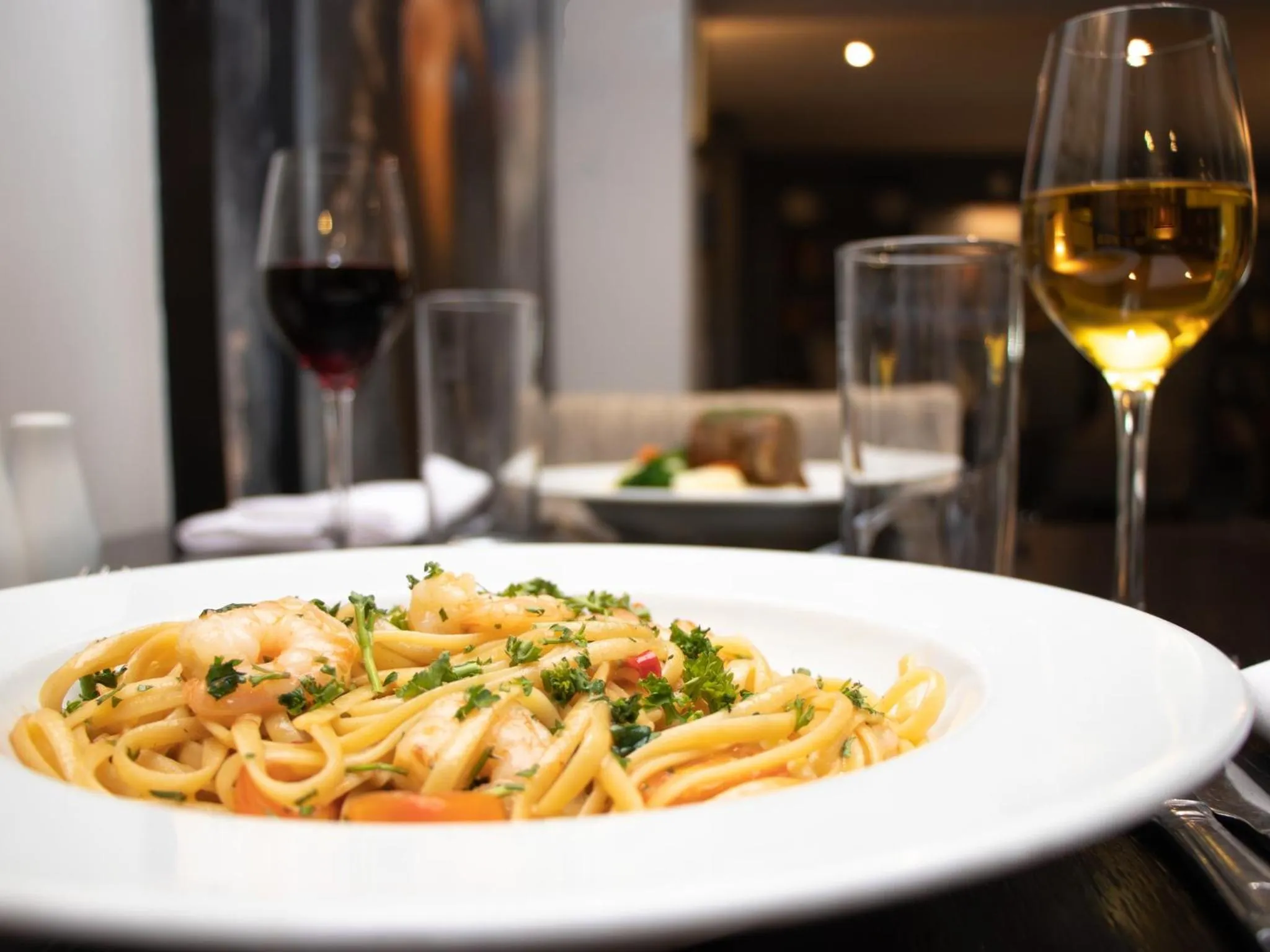 Restaurant/places to eat in The Holt Hotel