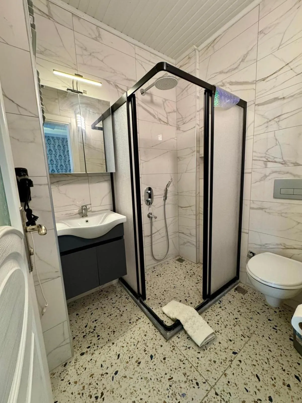 Yalcin Hotel & Villas