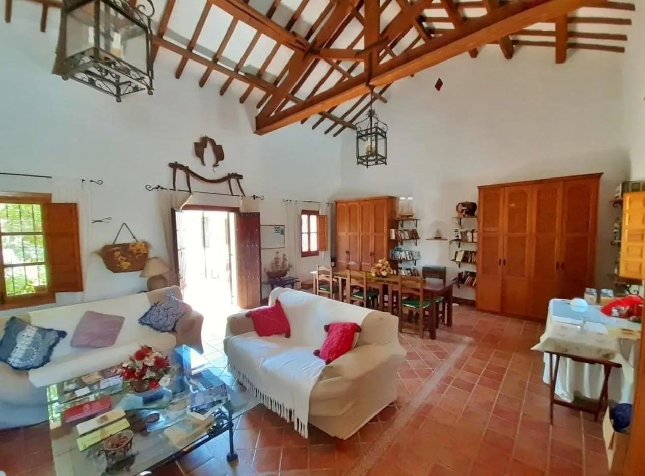 Living room, Bed in Escuela La Crujía
