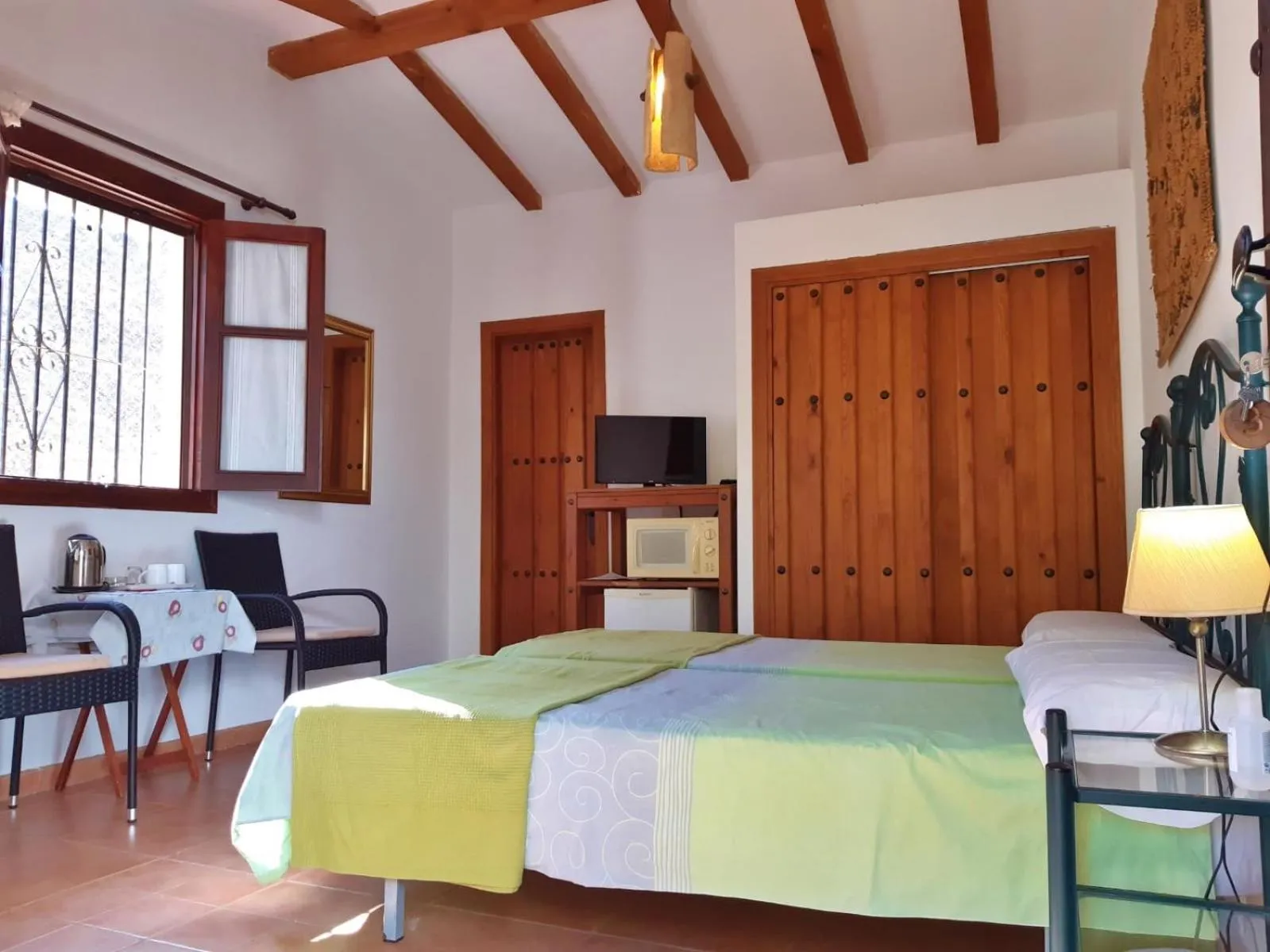 Bed in Escuela La Crujía