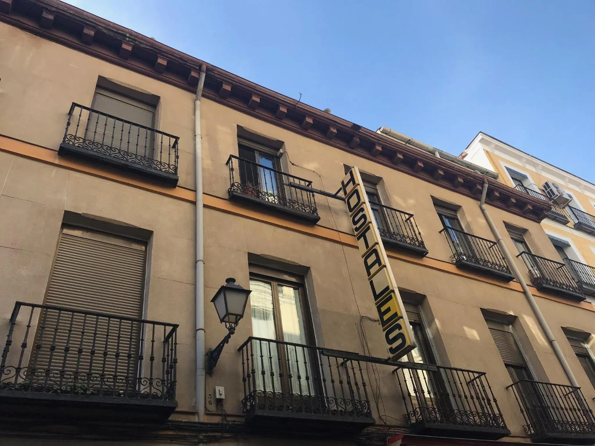 Property building in Hostal Los Perales