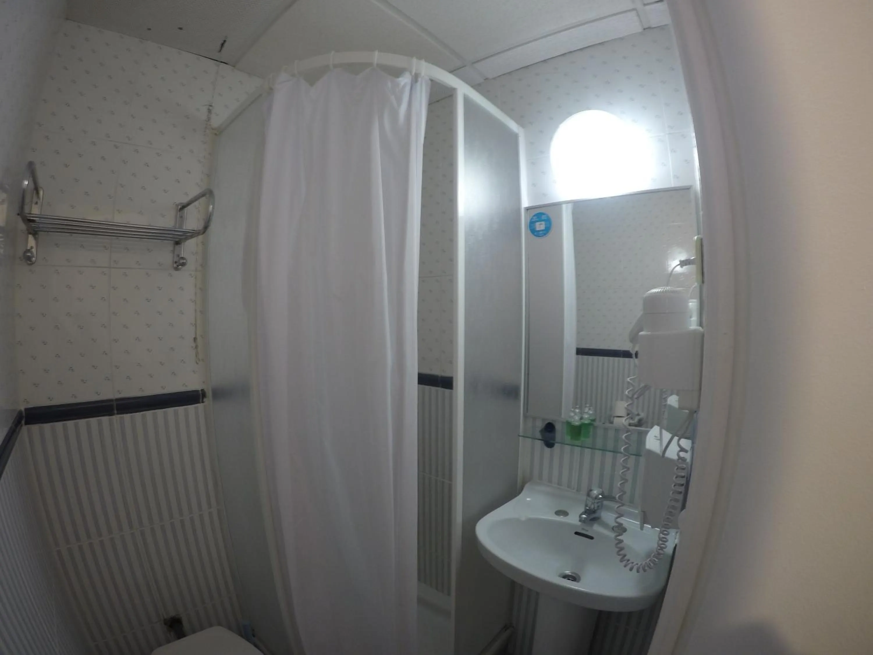 Bathroom in Hostal Los Perales