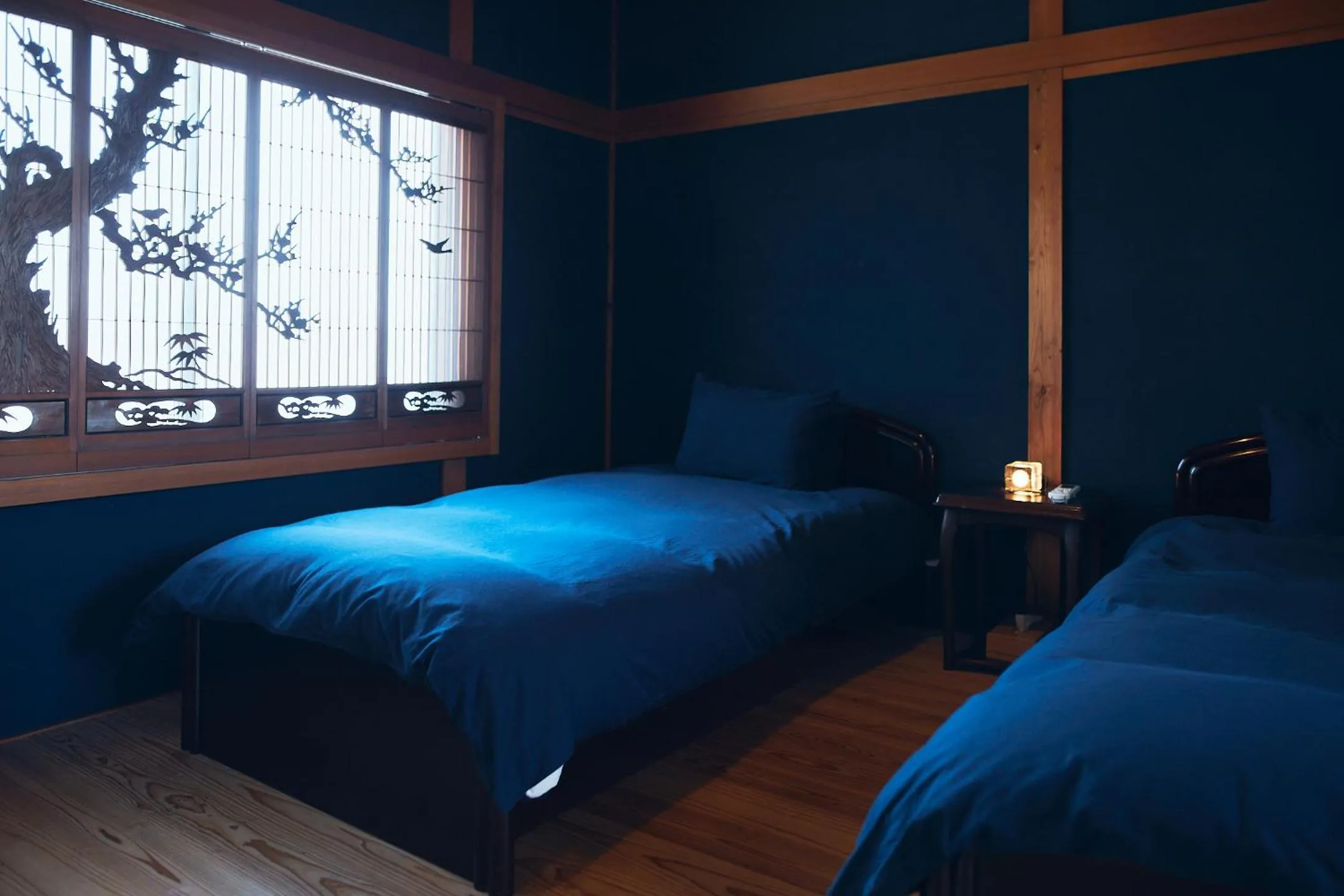 Bedroom, Bed in Suikomareso