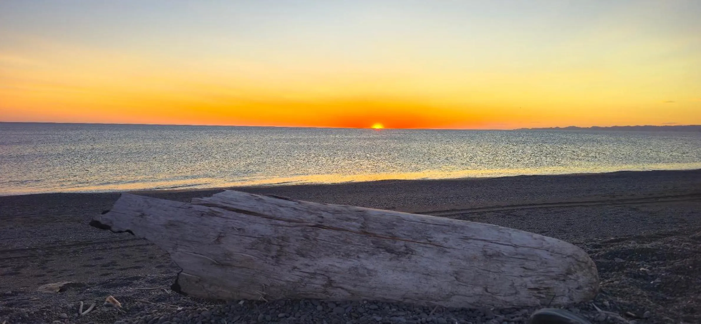 Sunrise in MnM's BnB