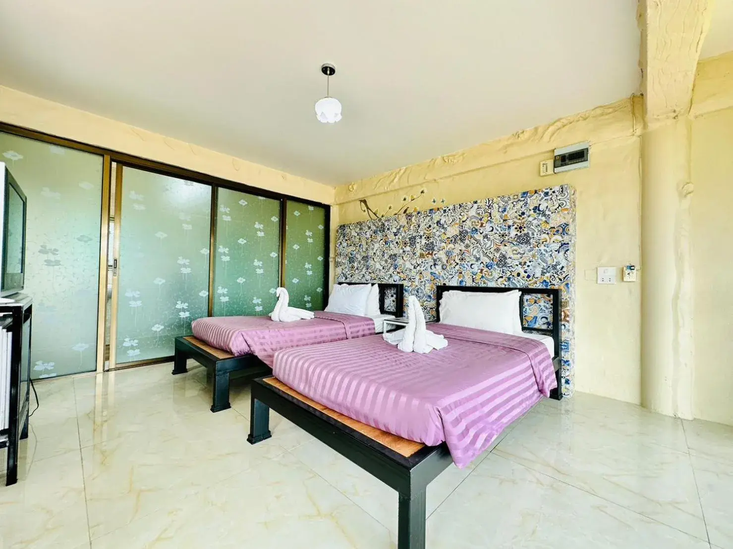 Superior Double or Twin Room in Yoko River Kwai Resort Superior Double or Twin Room in Yoko River Kwai Resort