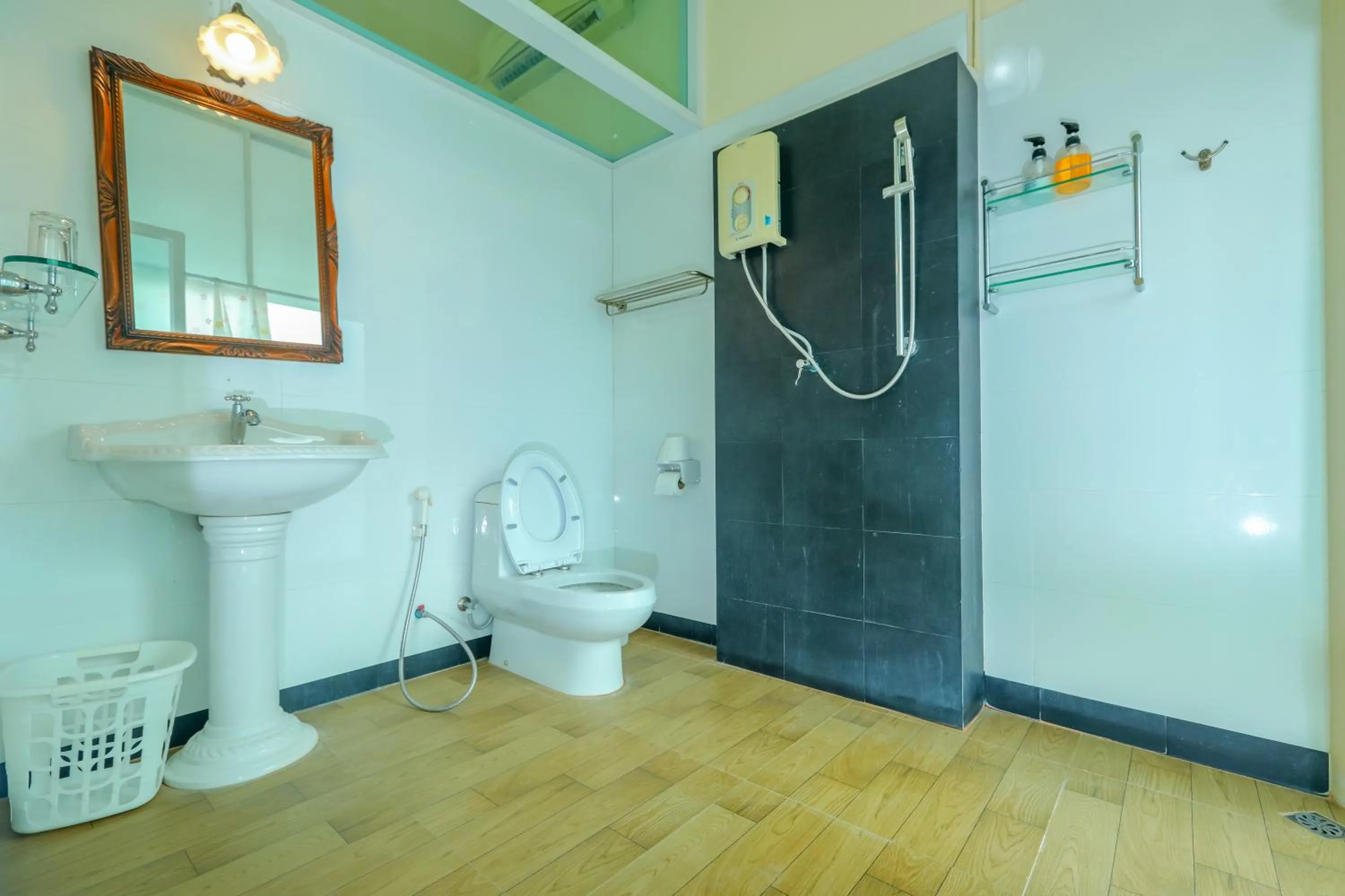 Bathroom in Yoko River Kwai Resort