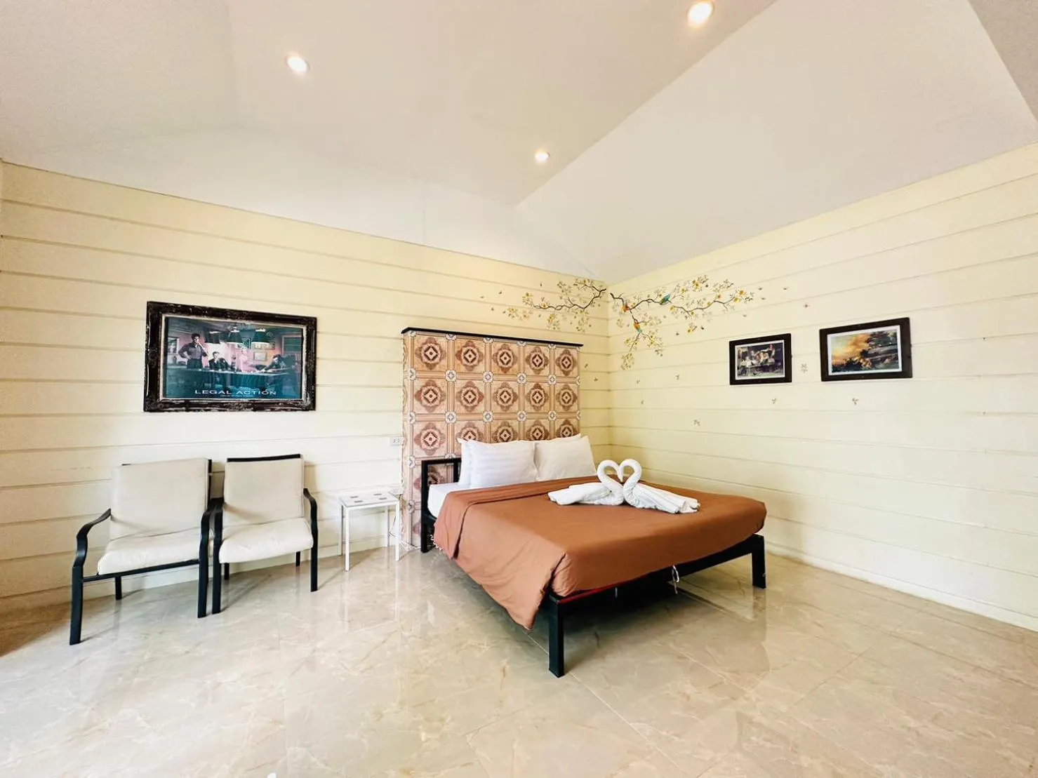 Bedroom, Bed in Yoko River Kwai Resort