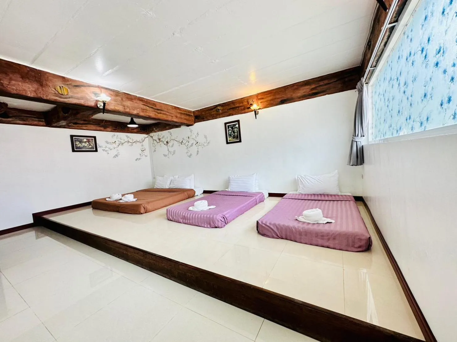 Bedroom, Bed in Yoko River Kwai Resort