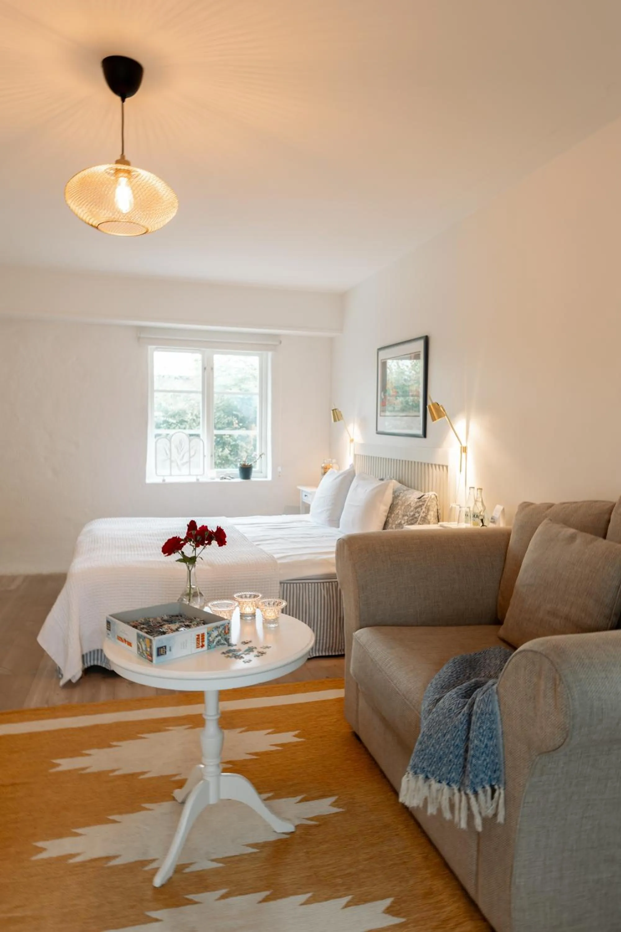 Bed in Sköllengården