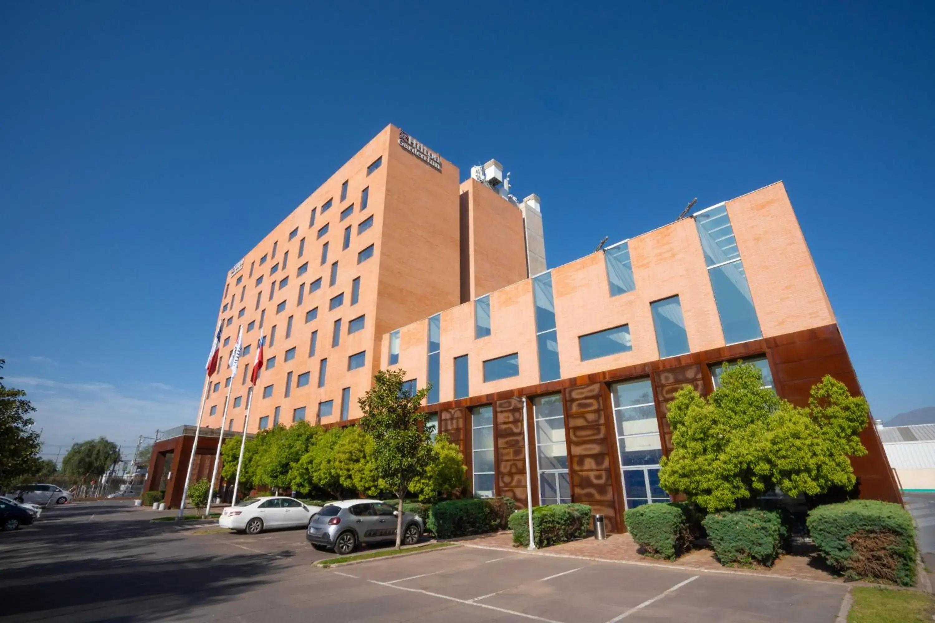 Property building in Hilton Garden Inn Santiago Airport Property building in Hilton Garden Inn Santiago Airport