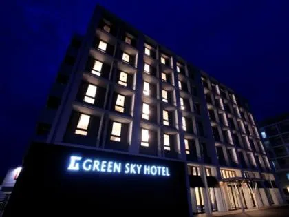 Property building in Green Sky Hotel Takehara