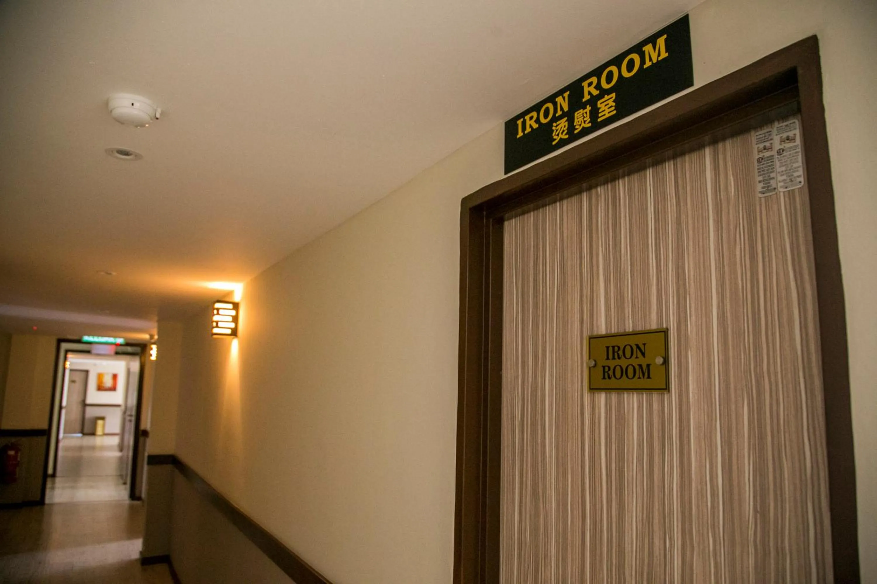 Facade/entrance in Apple Suites Hotel