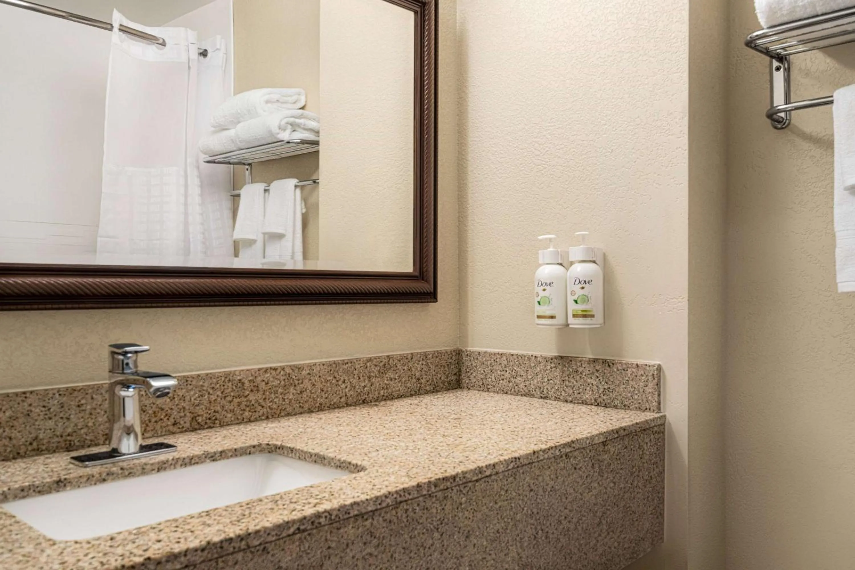 Bathroom in Baymont by Wyndham Georgetown Lexington North