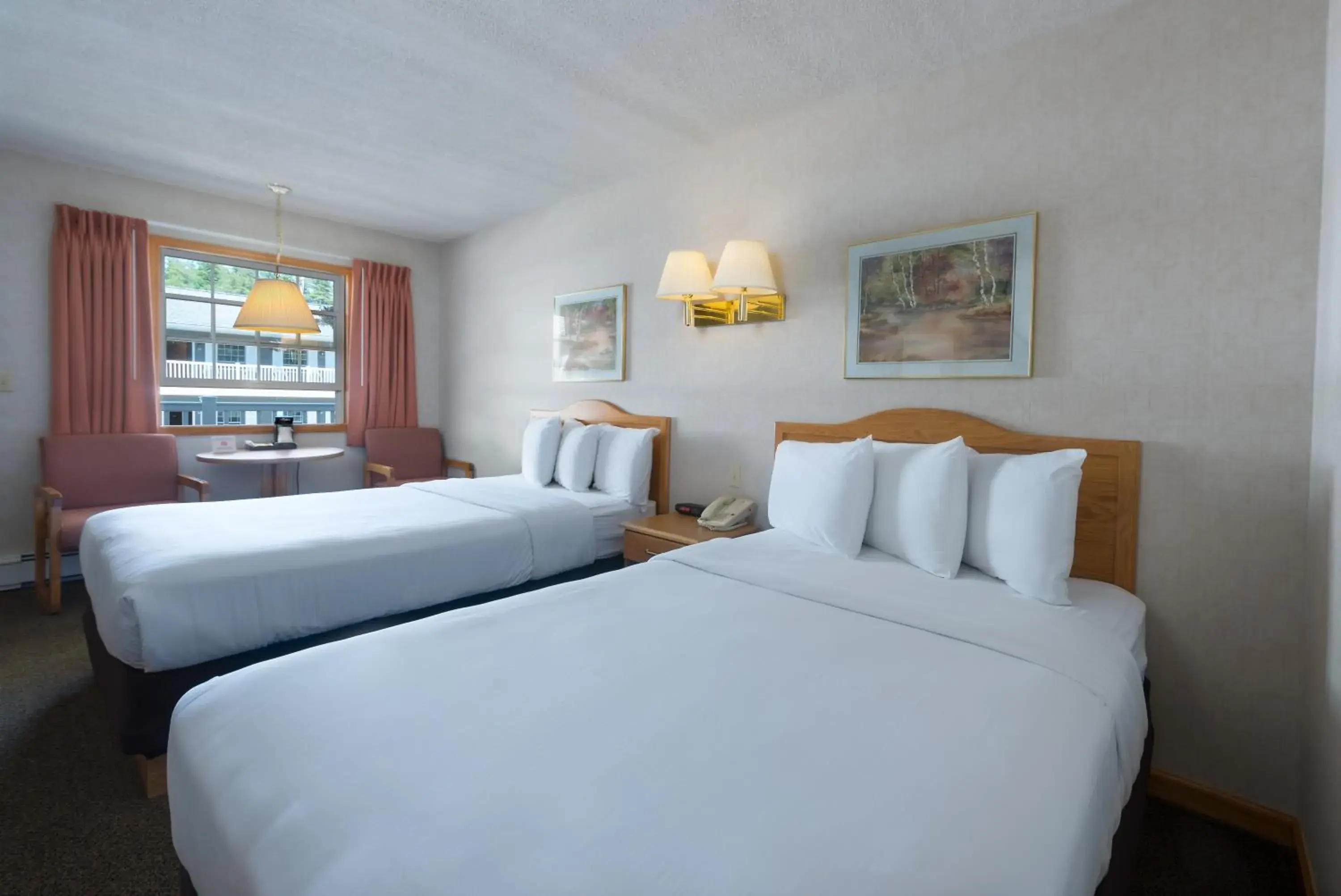 Bed in Americas Best Value Inn & Suites Lake George Bed in Americas Best Value Inn & Suites Lake George