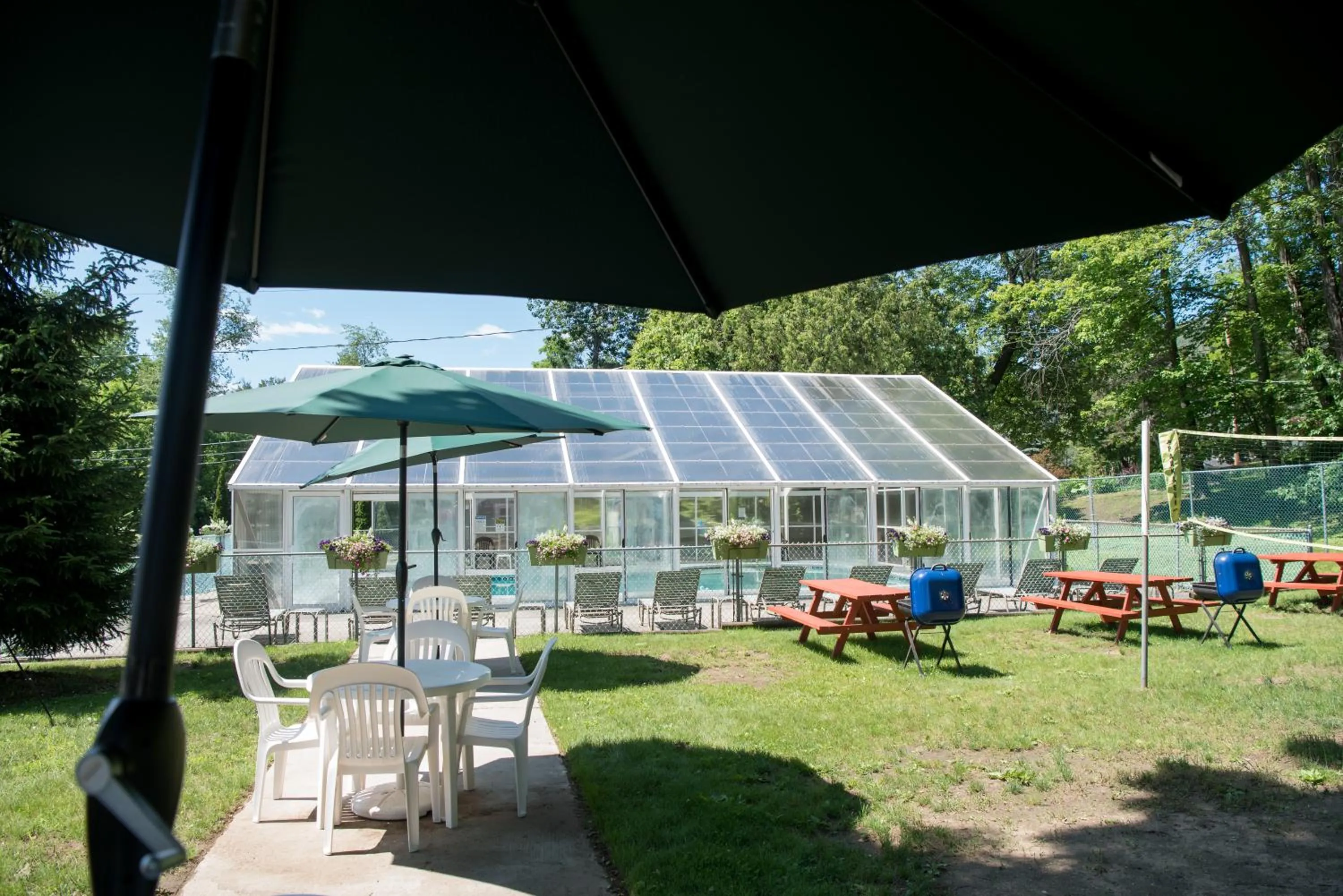 Spring in Americas Best Value Inn & Suites Lake George