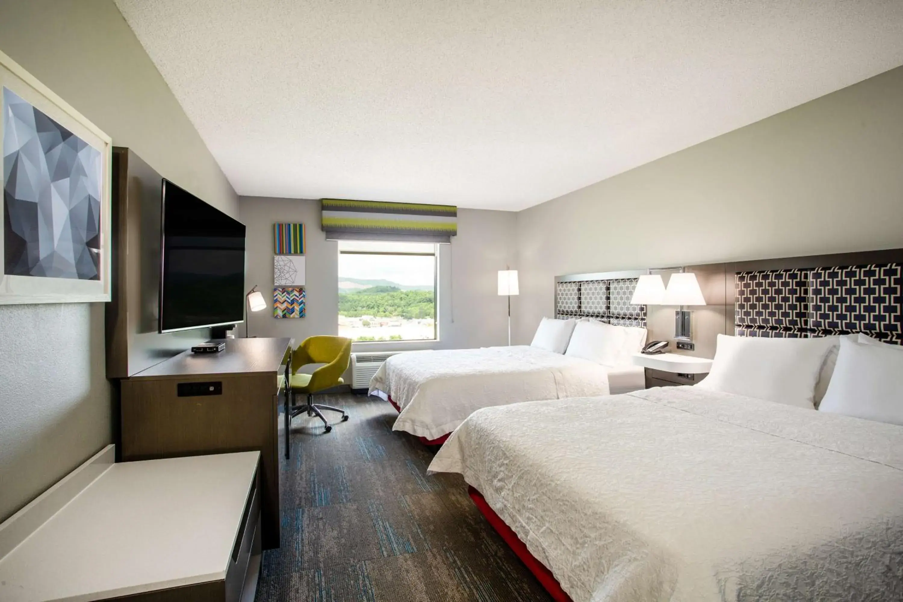 Bedroom, Bed in Hampton Inn Elkins Bedroom, Bed in Hampton Inn Elkins