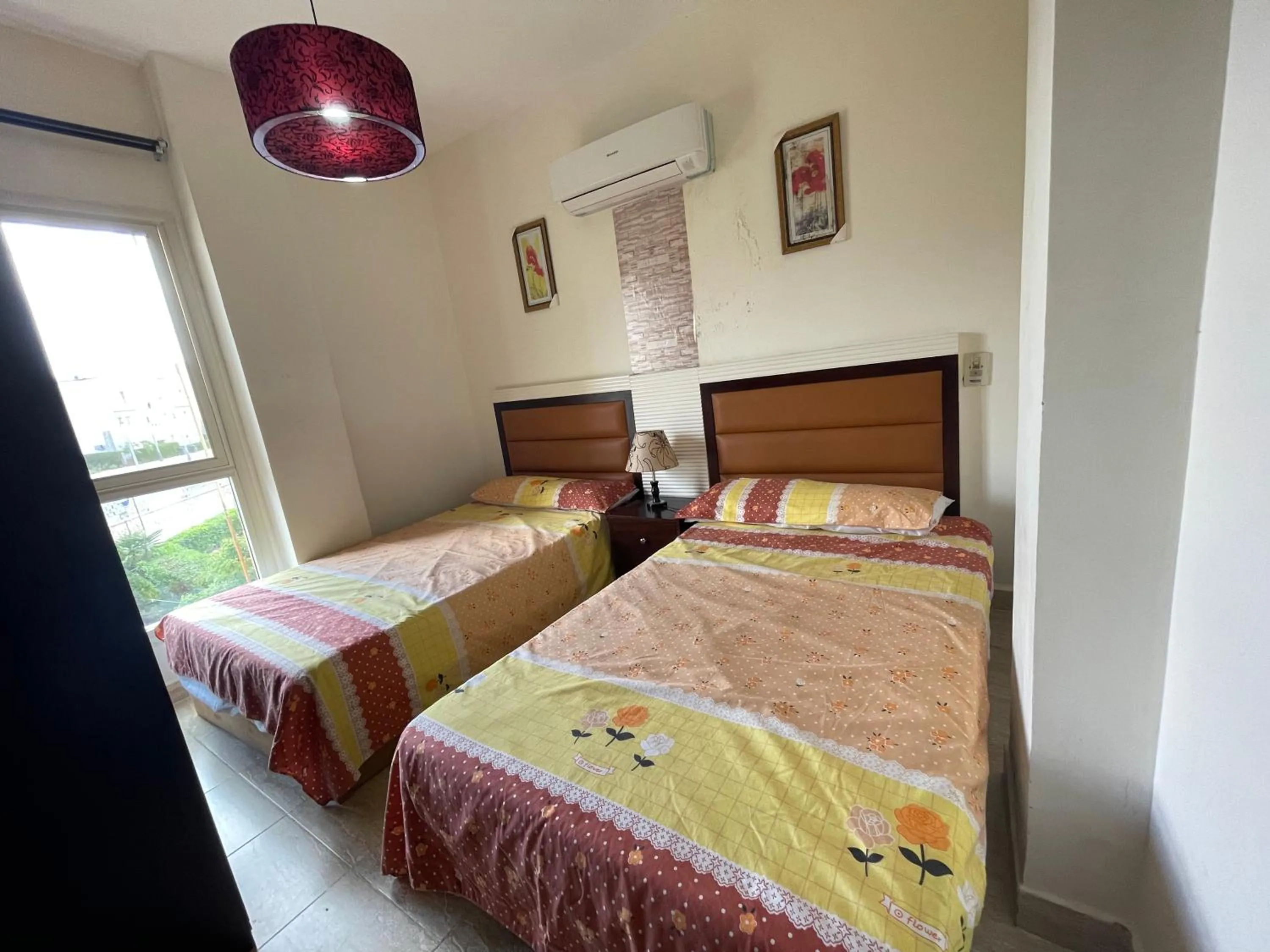 Bed in Yahia Blumar North Coast