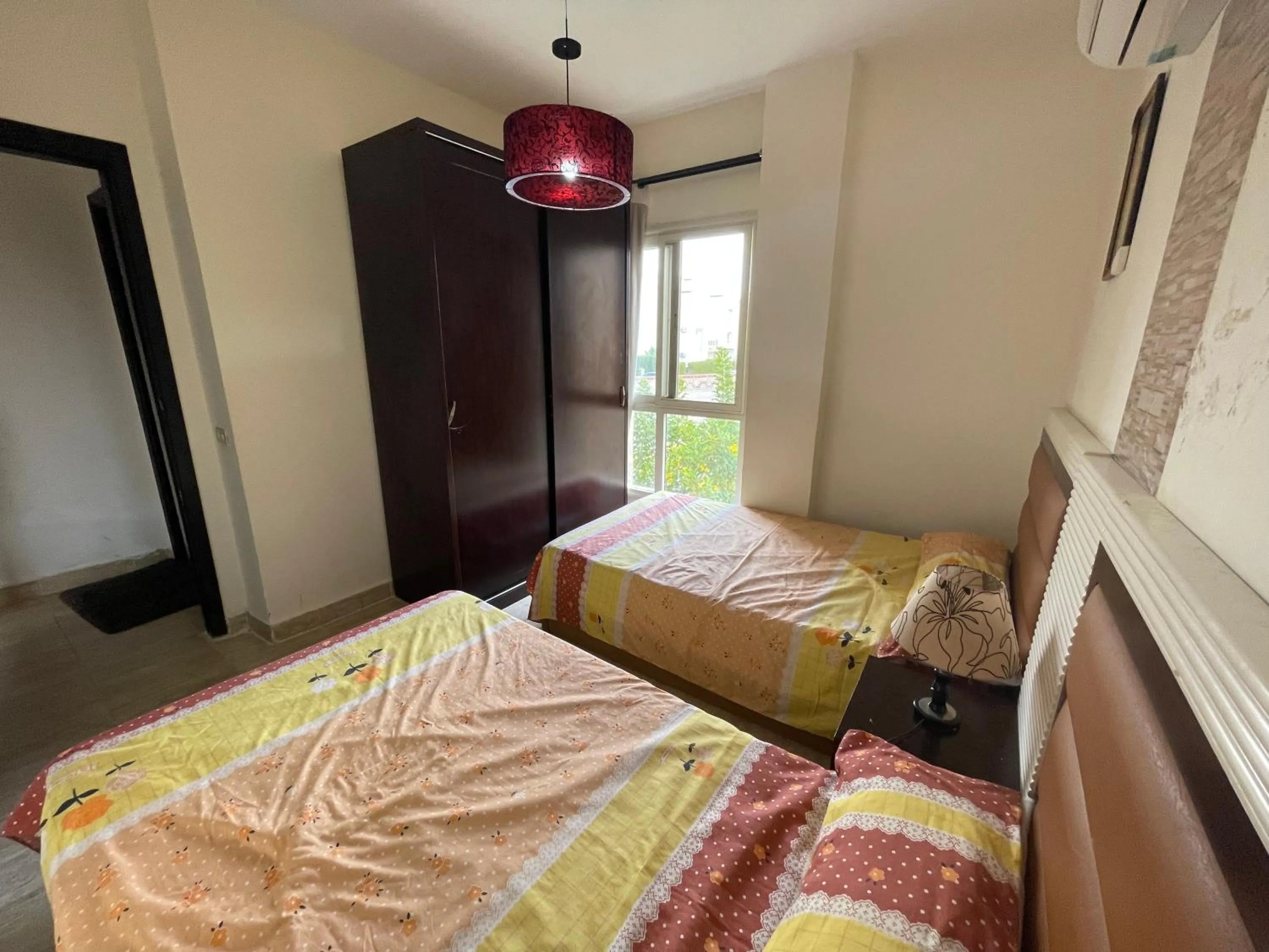 Bed in Yahia Blumar North Coast