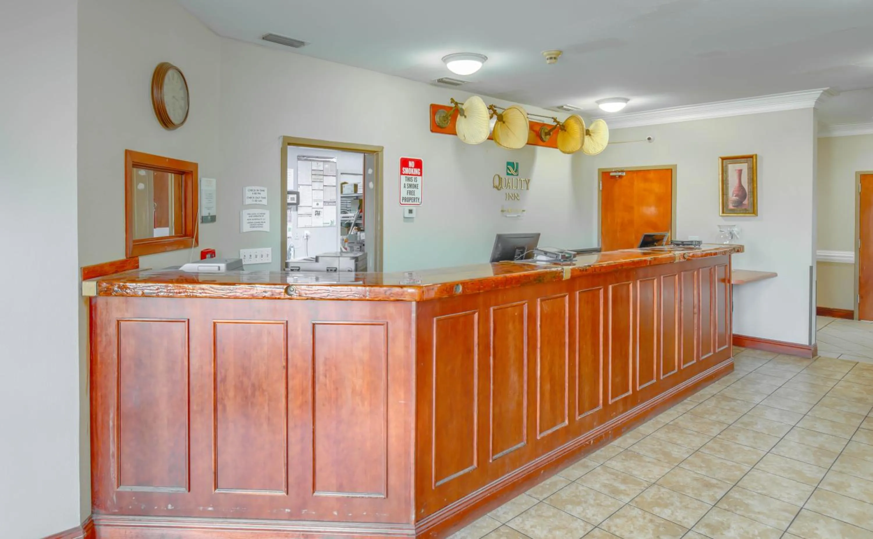 Lobby or reception in Quality Inn Gulf Shores Airport