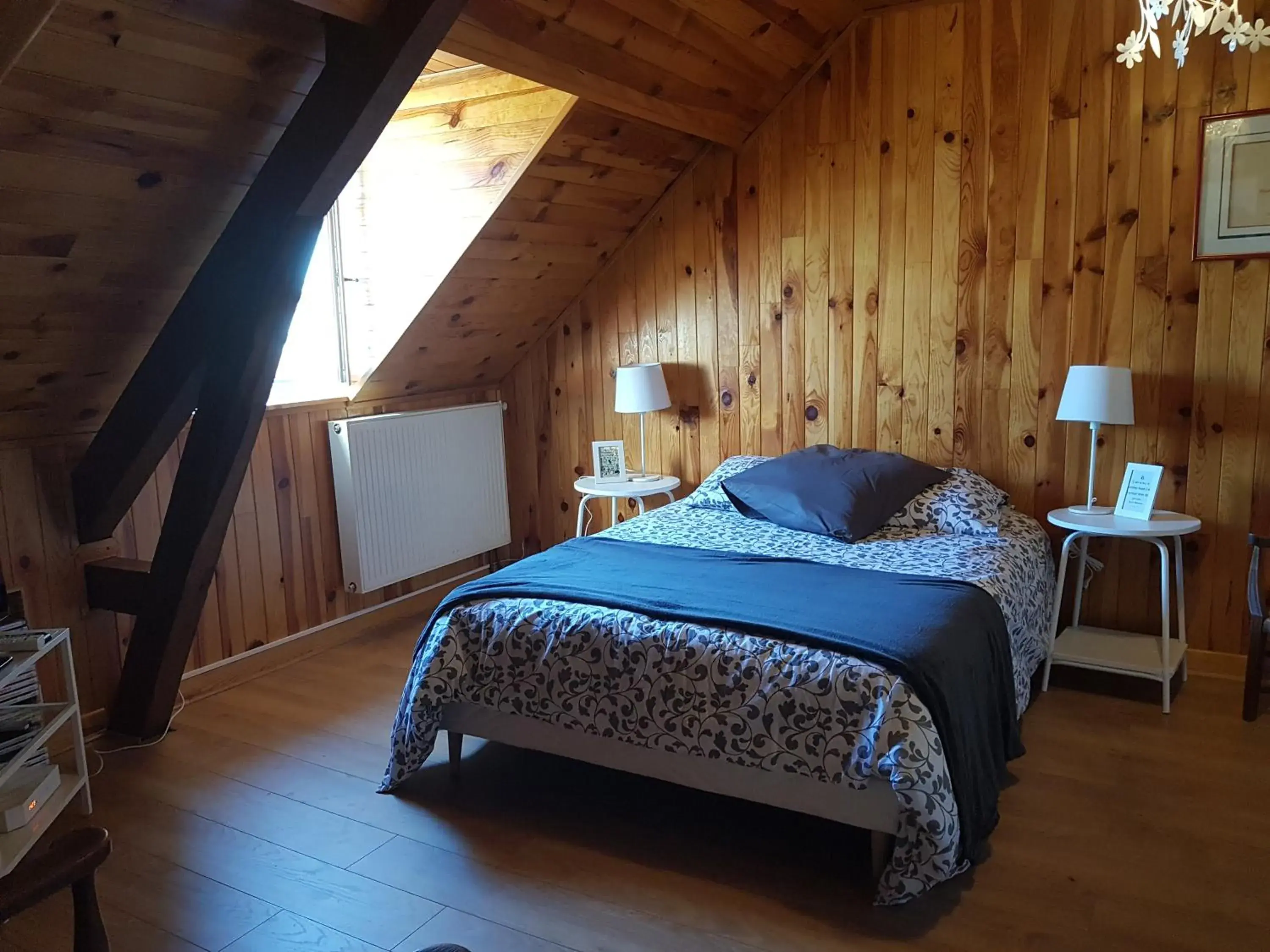 Double Room with Mountain View in Le Béarn sous les toits Double Room with Mountain View in Le Béarn sous les toits