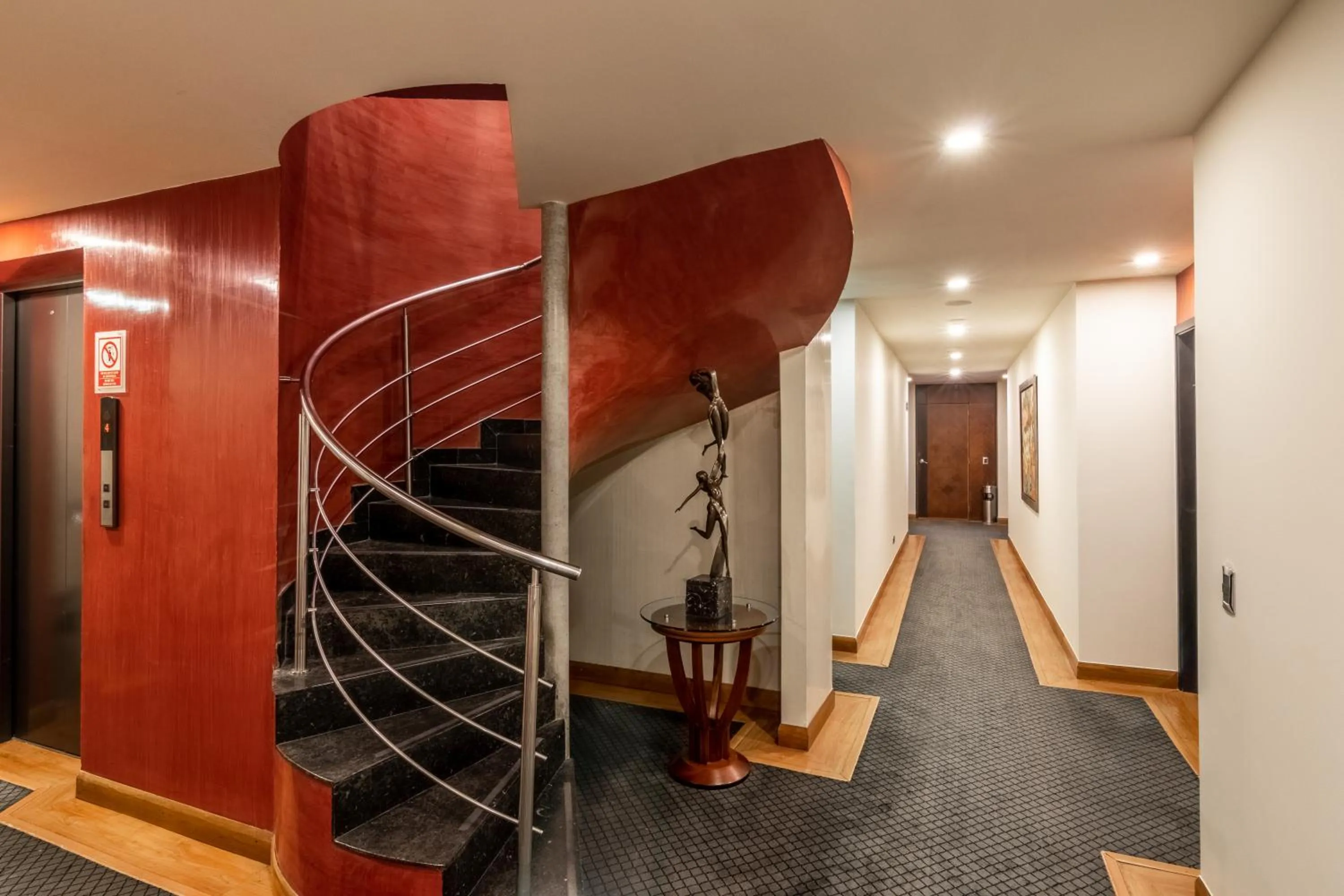 acessibility in GHL Hotel Abadia Plaza