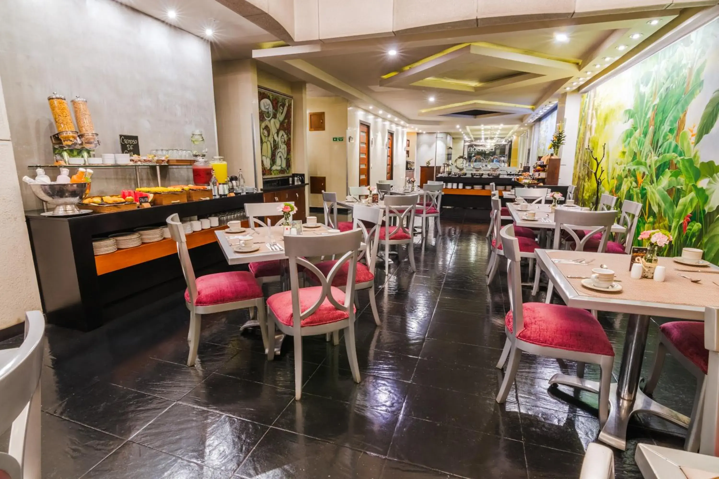 Restaurant/places to eat in GHL Hotel Abadia Plaza Restaurant/places to eat in GHL Hotel Abadia Plaza