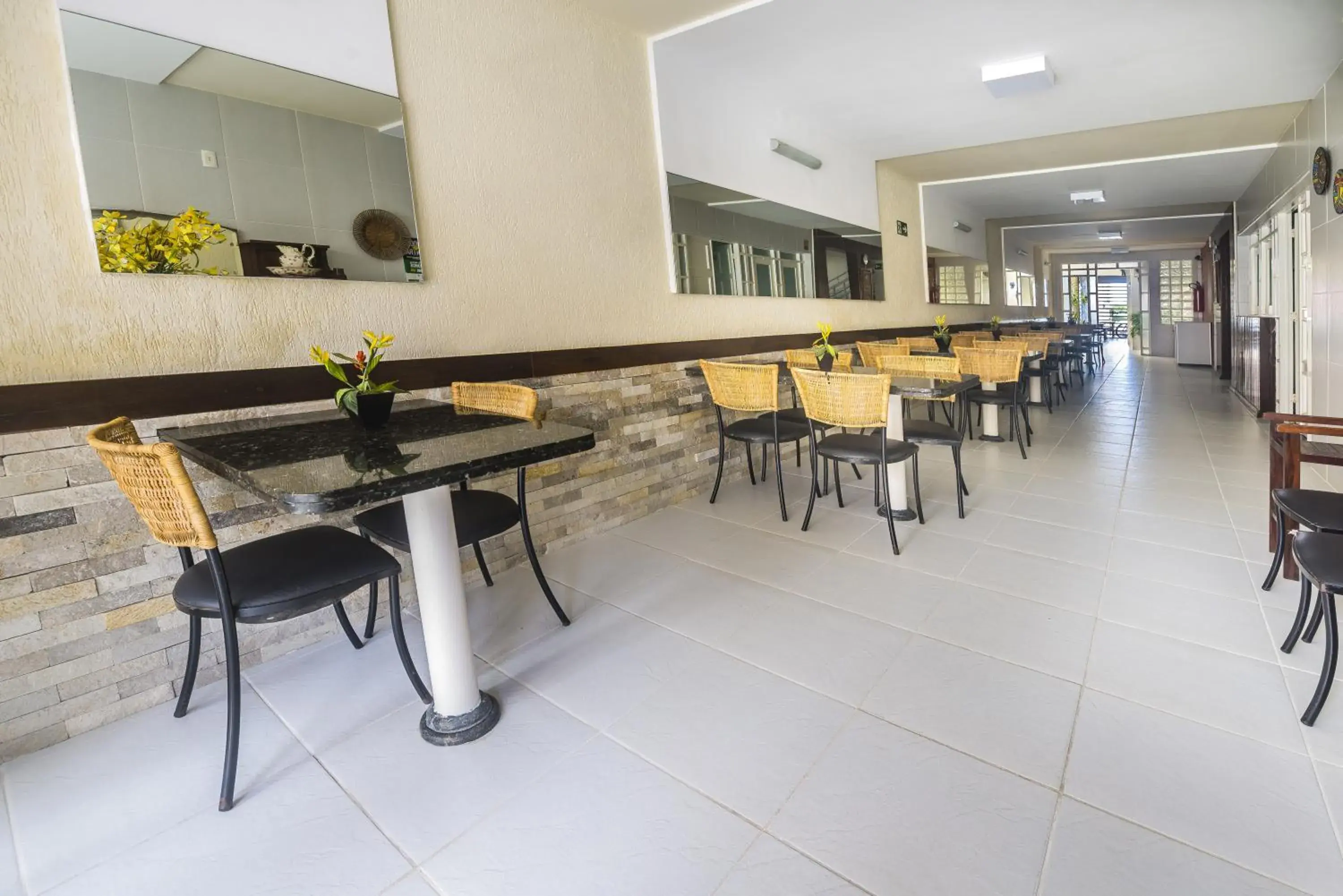 Restaurant/places to eat in Hotel Pousada Tamandaré - PB Restaurant/places to eat in Hotel Pousada Tamandaré - PB