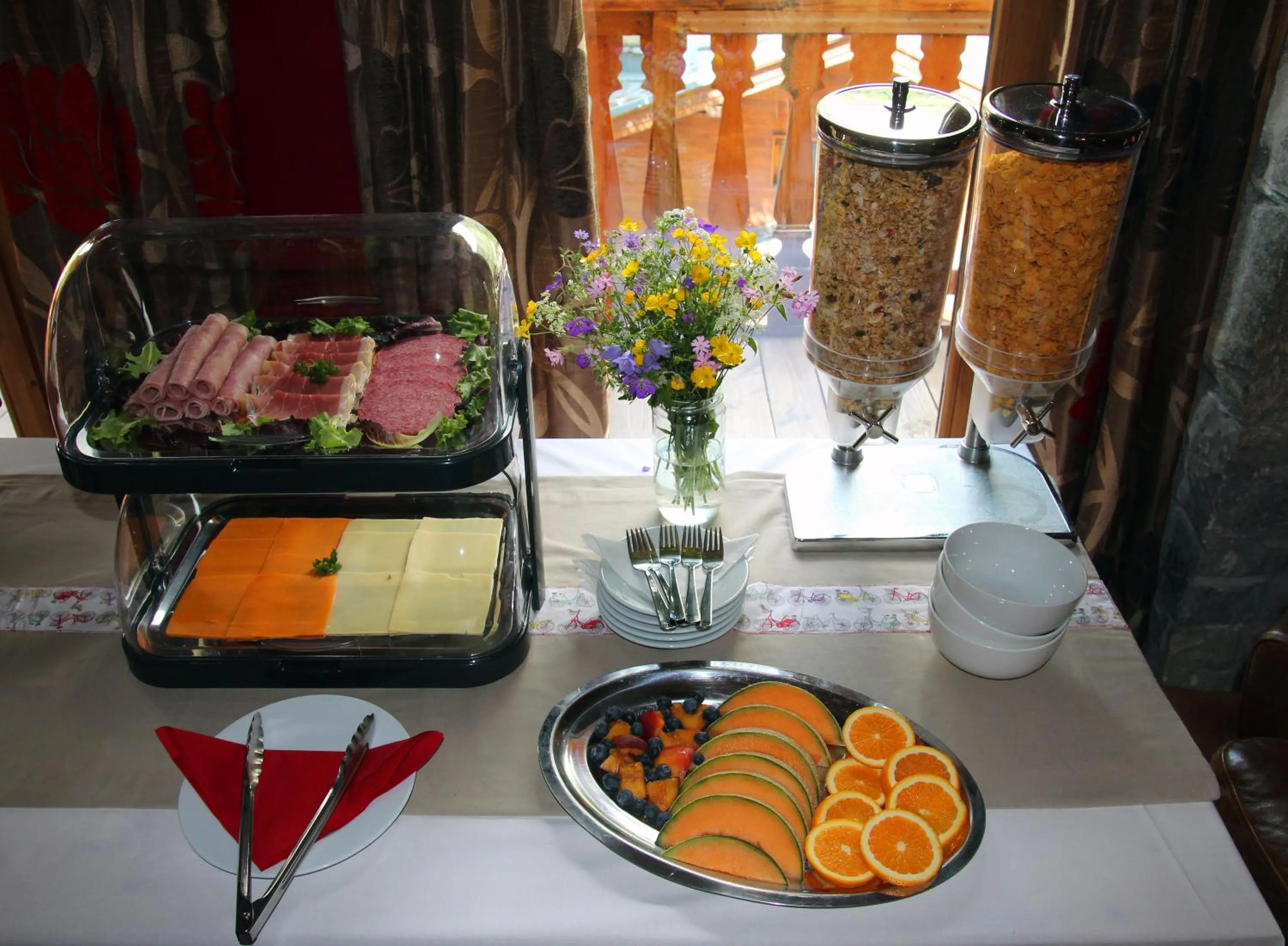 Food and drinks in Chalet Coeur des Brévières by Chalet Chardons