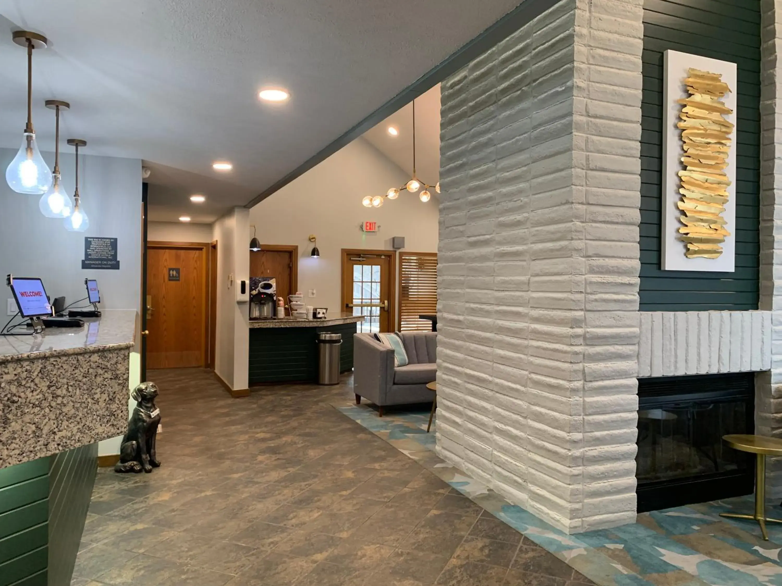 Lobby or reception in MainStay Suites Springfield South - Battlefield Rd Lobby or reception in MainStay Suites Springfield South - Battlefield Rd