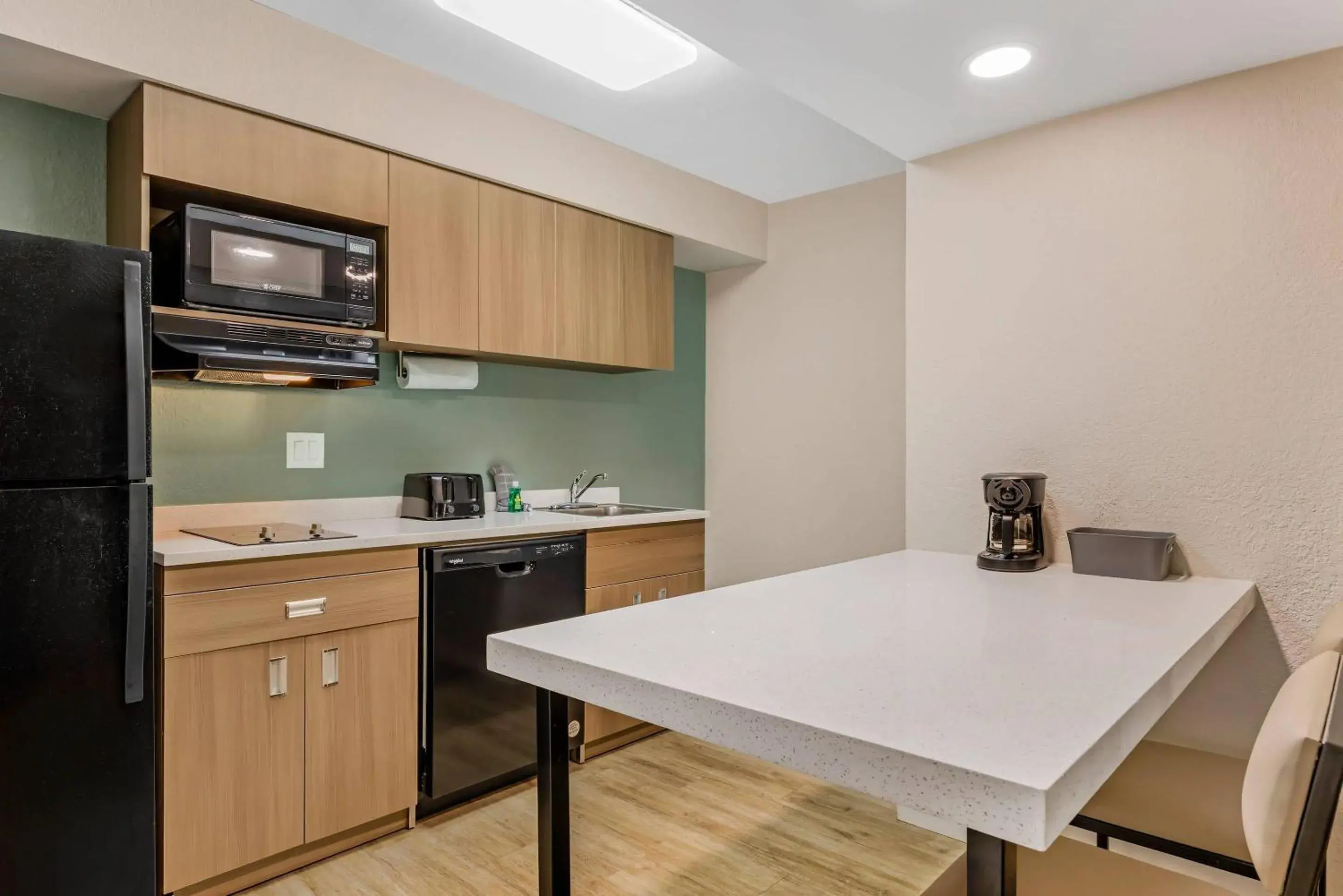 Bedroom in MainStay Suites Springfield South - Battlefield Rd Bedroom in MainStay Suites Springfield South - Battlefield Rd