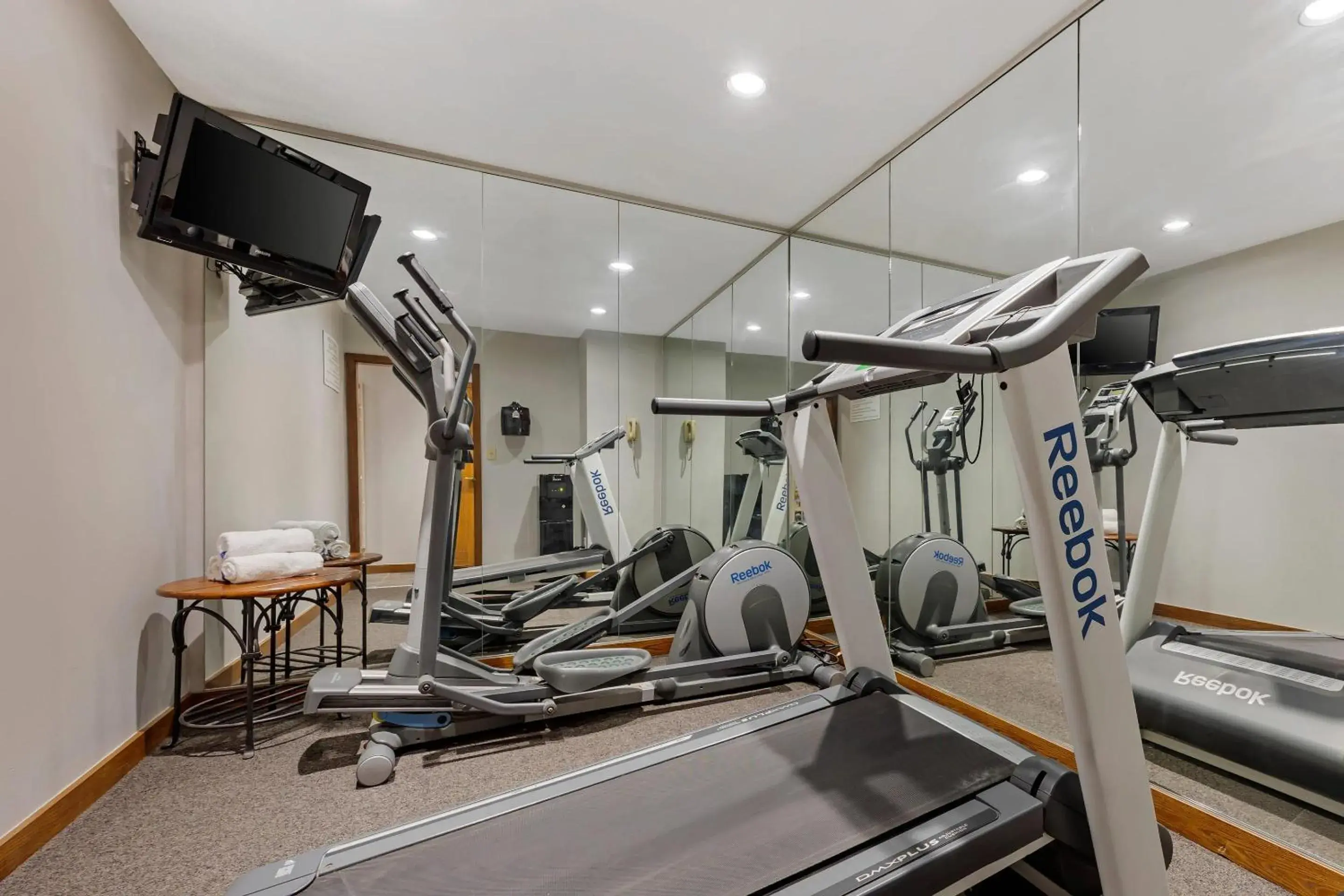 Fitness centre/facilities in MainStay Suites Springfield South - Battlefield Rd Fitness centre/facilities in MainStay Suites Springfield South - Battlefield Rd