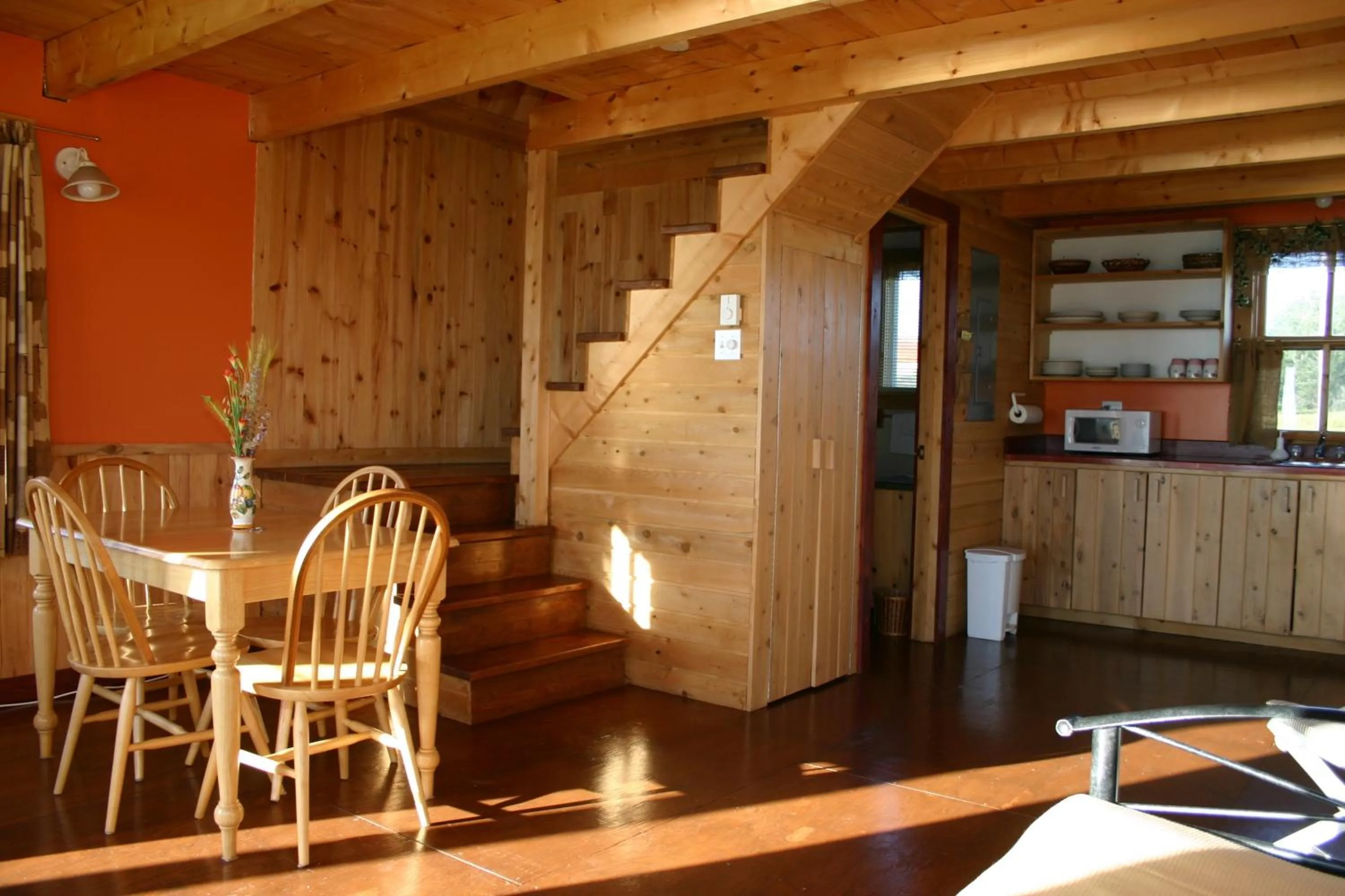 Kitchen or kitchenette in Chalets Nature Océan