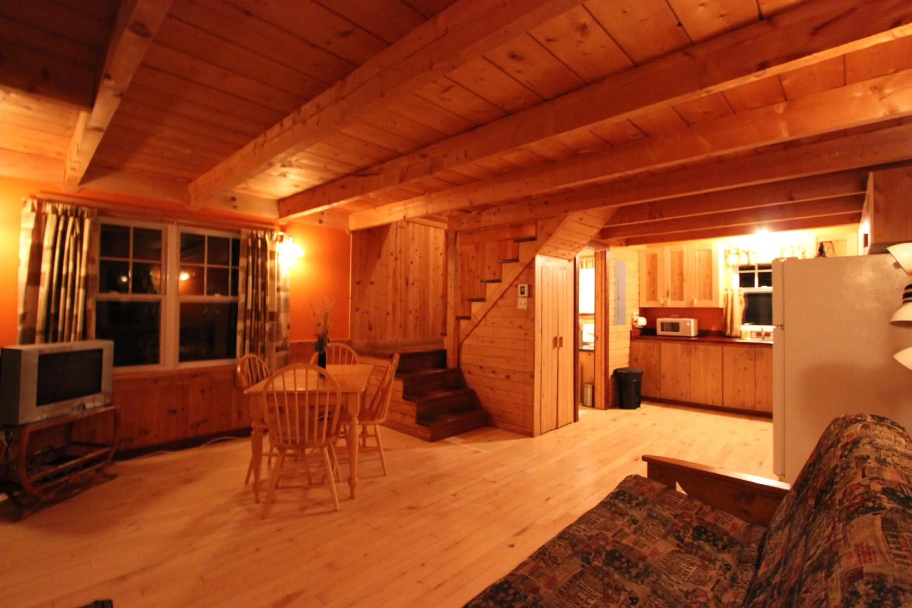 Kitchen or kitchenette in Chalets Nature Océan