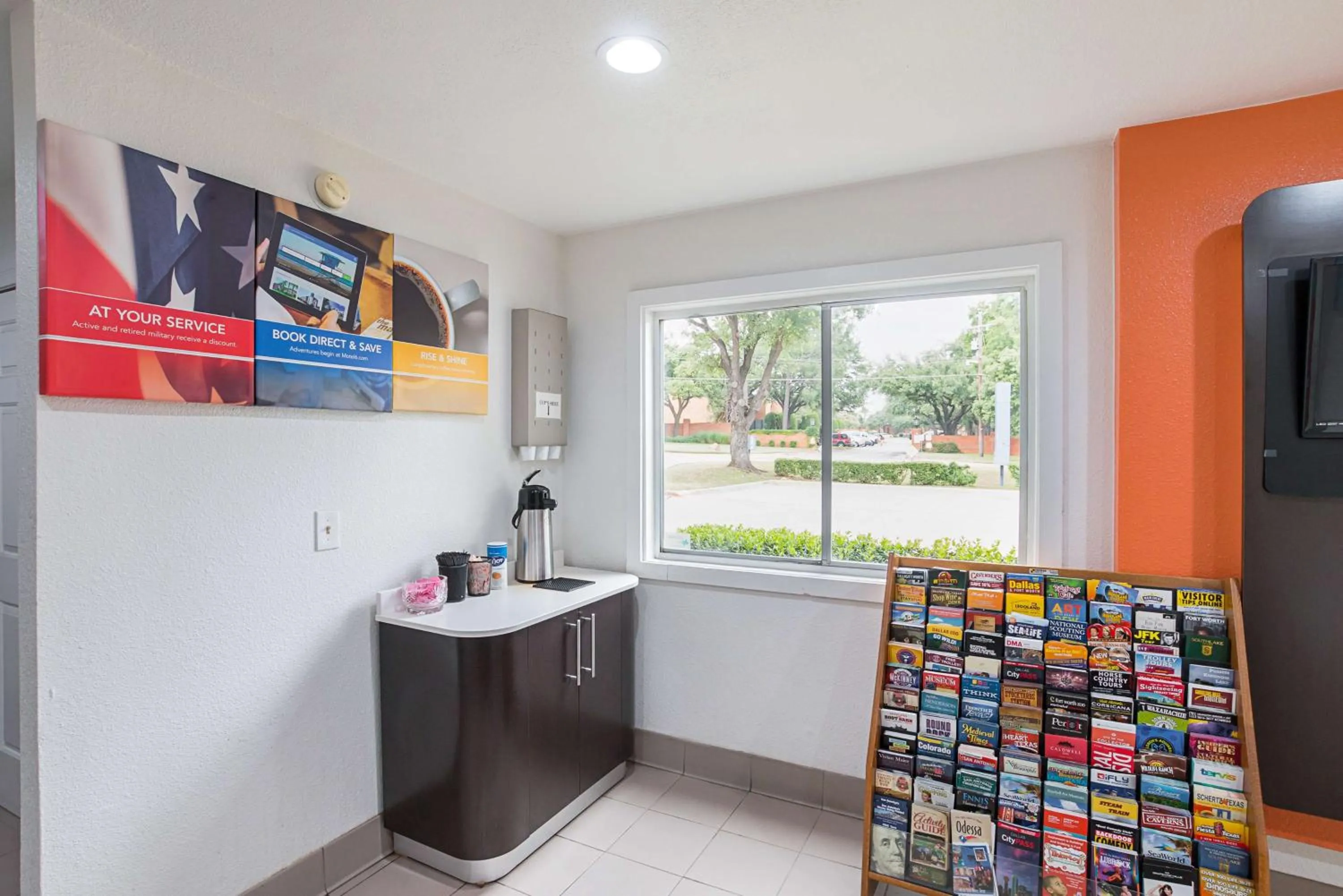 Library in Motel 6-Grand Prairie, TX - Near Six Flags Drive