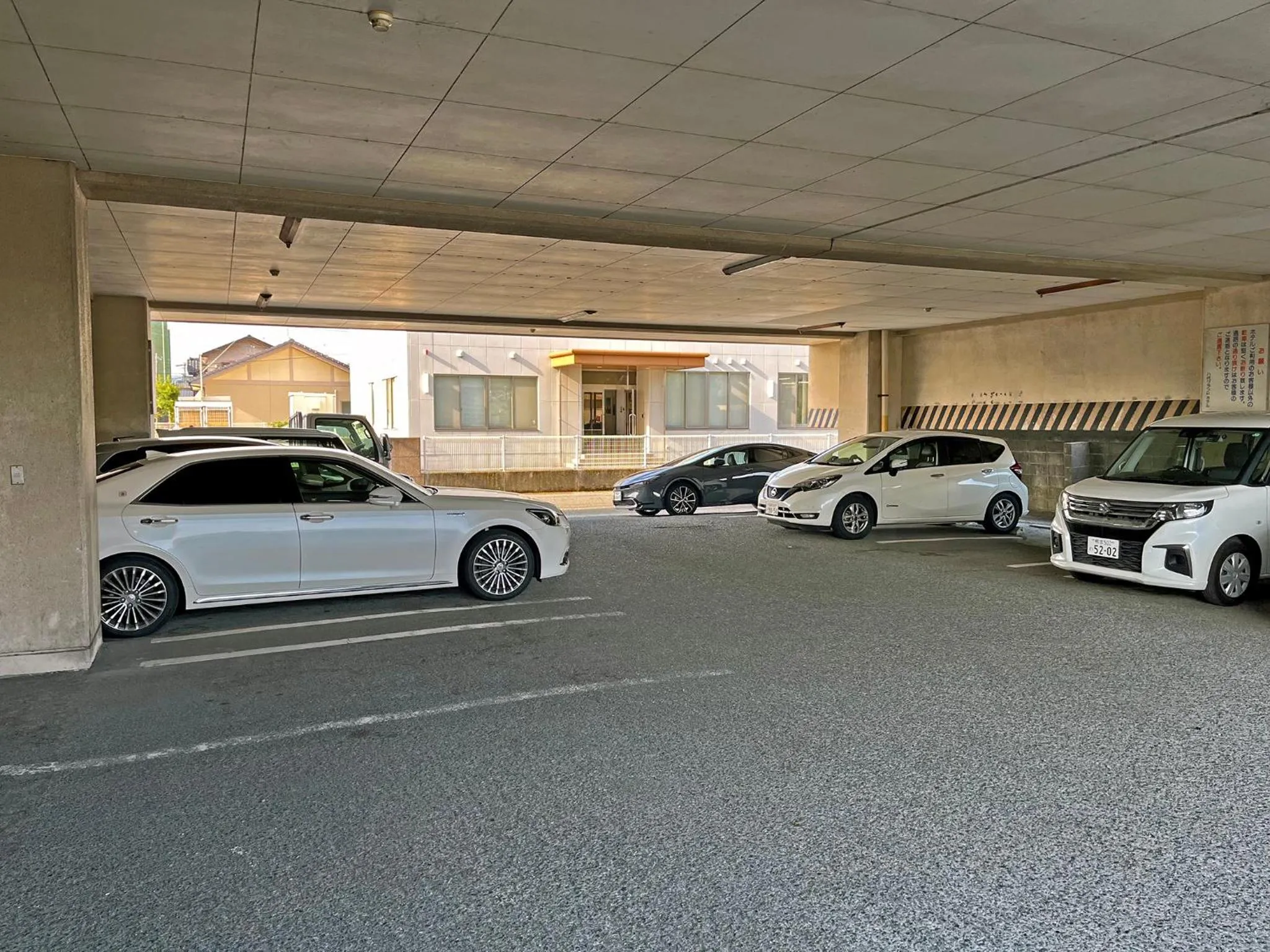 Parking in Yatsushiro Grand Hotel