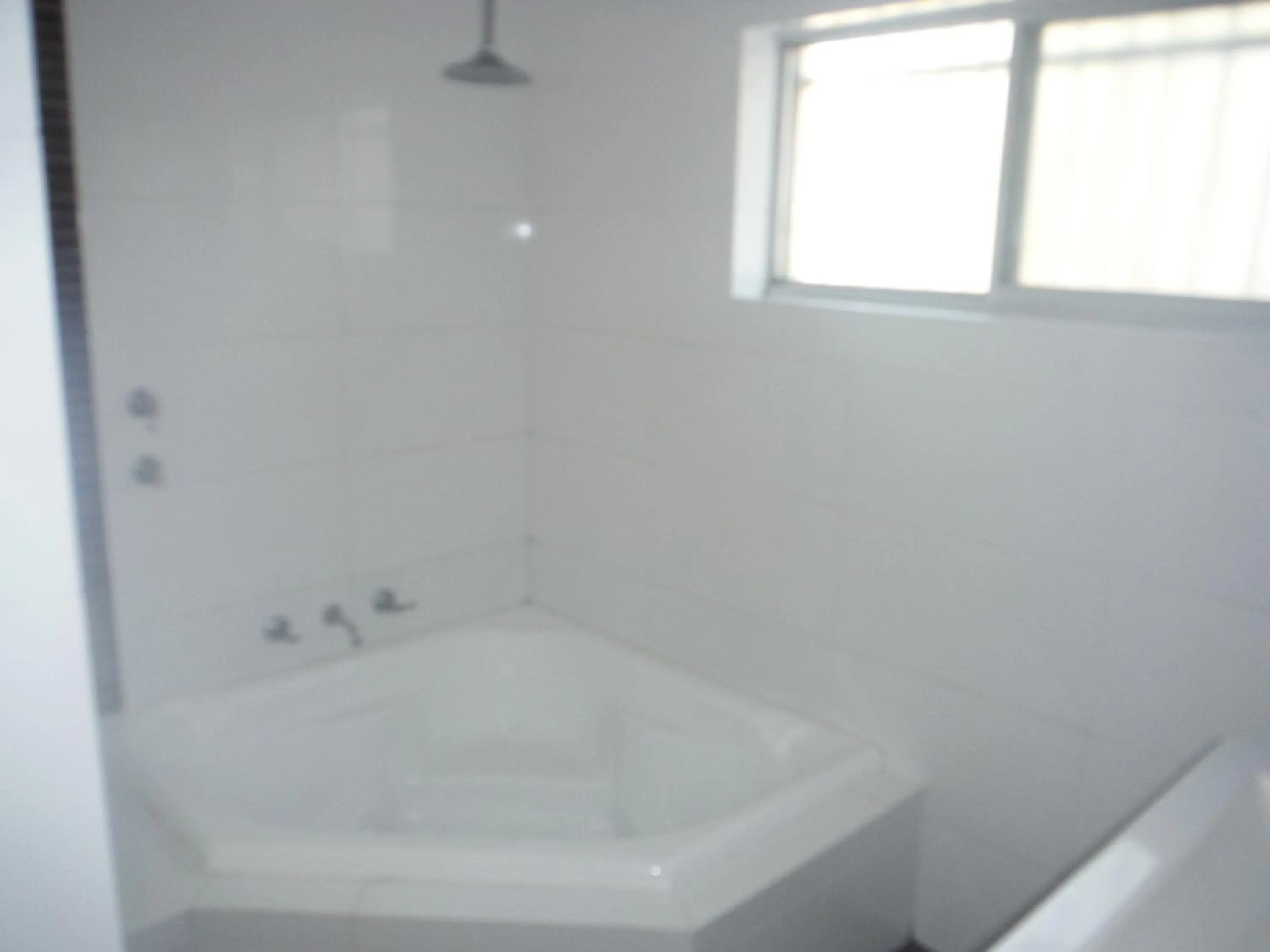 Bathroom in Restawile Motel