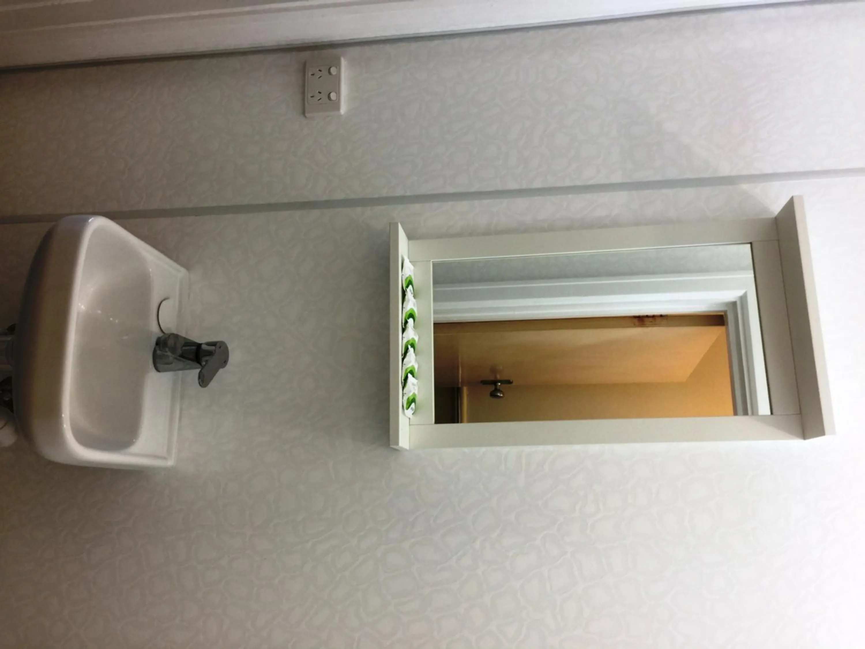 Bedroom in Restawile Motel