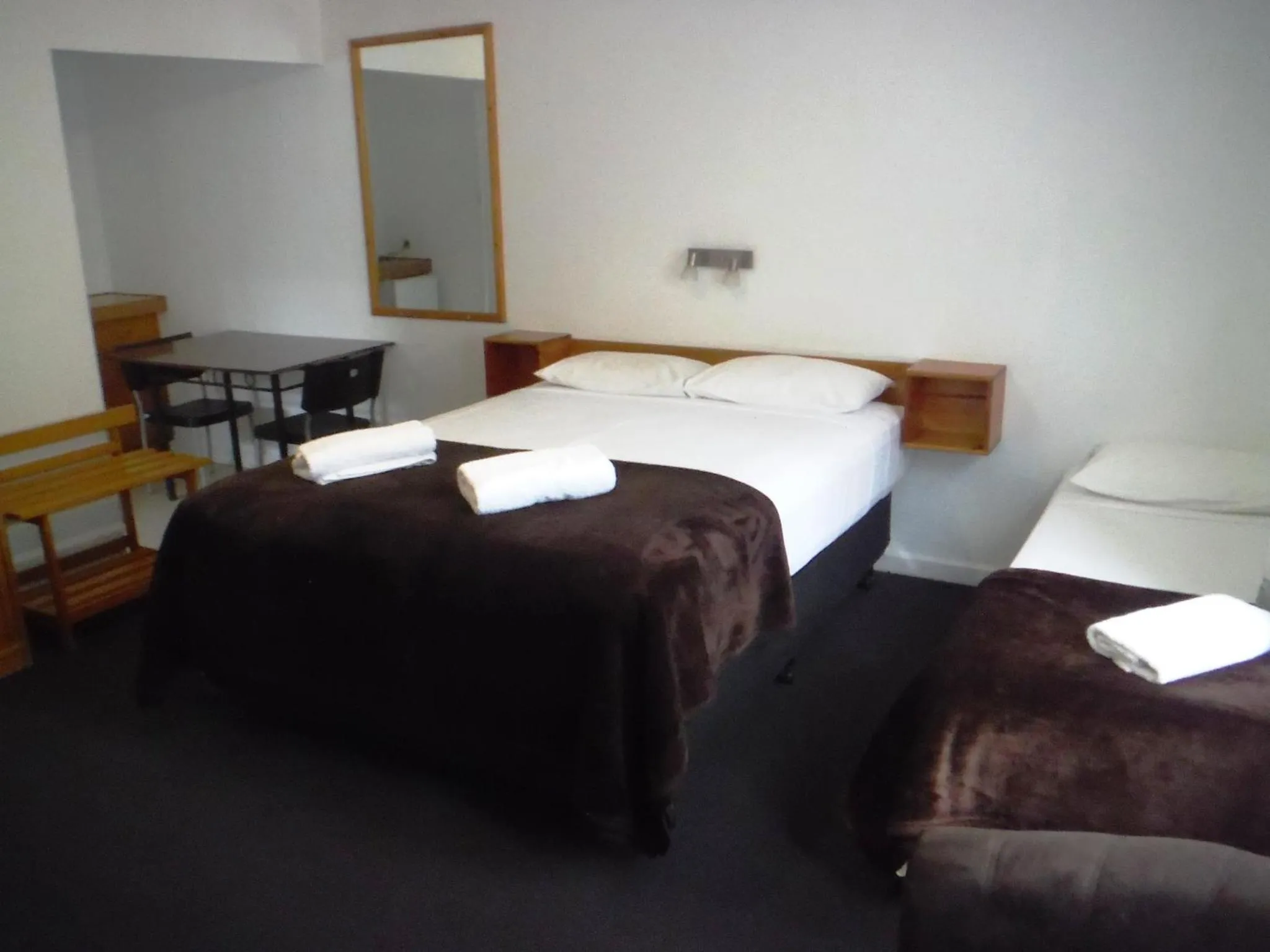 Bedroom, Bed in Restawile Motel