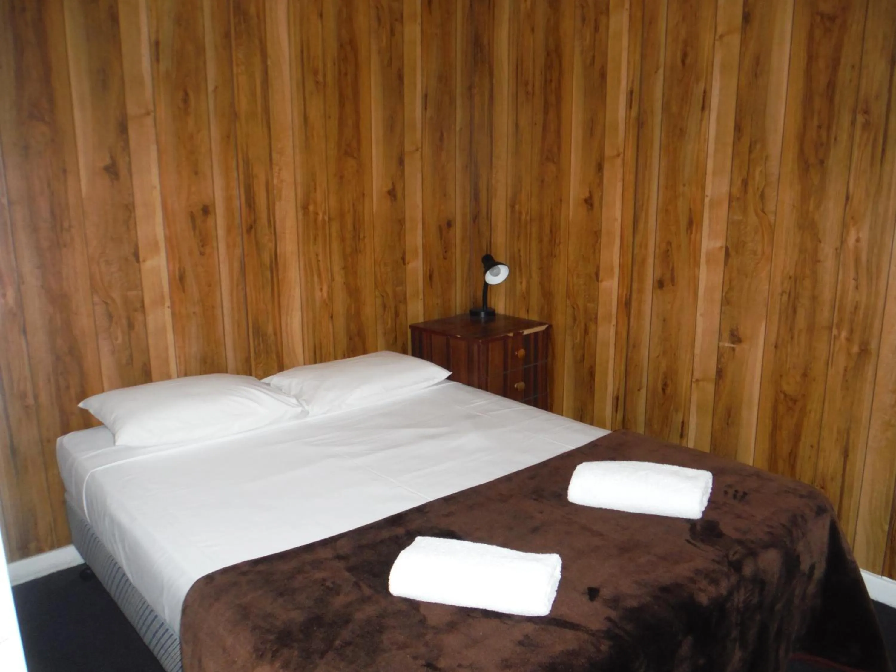 Bedroom, Bed in Restawile Motel