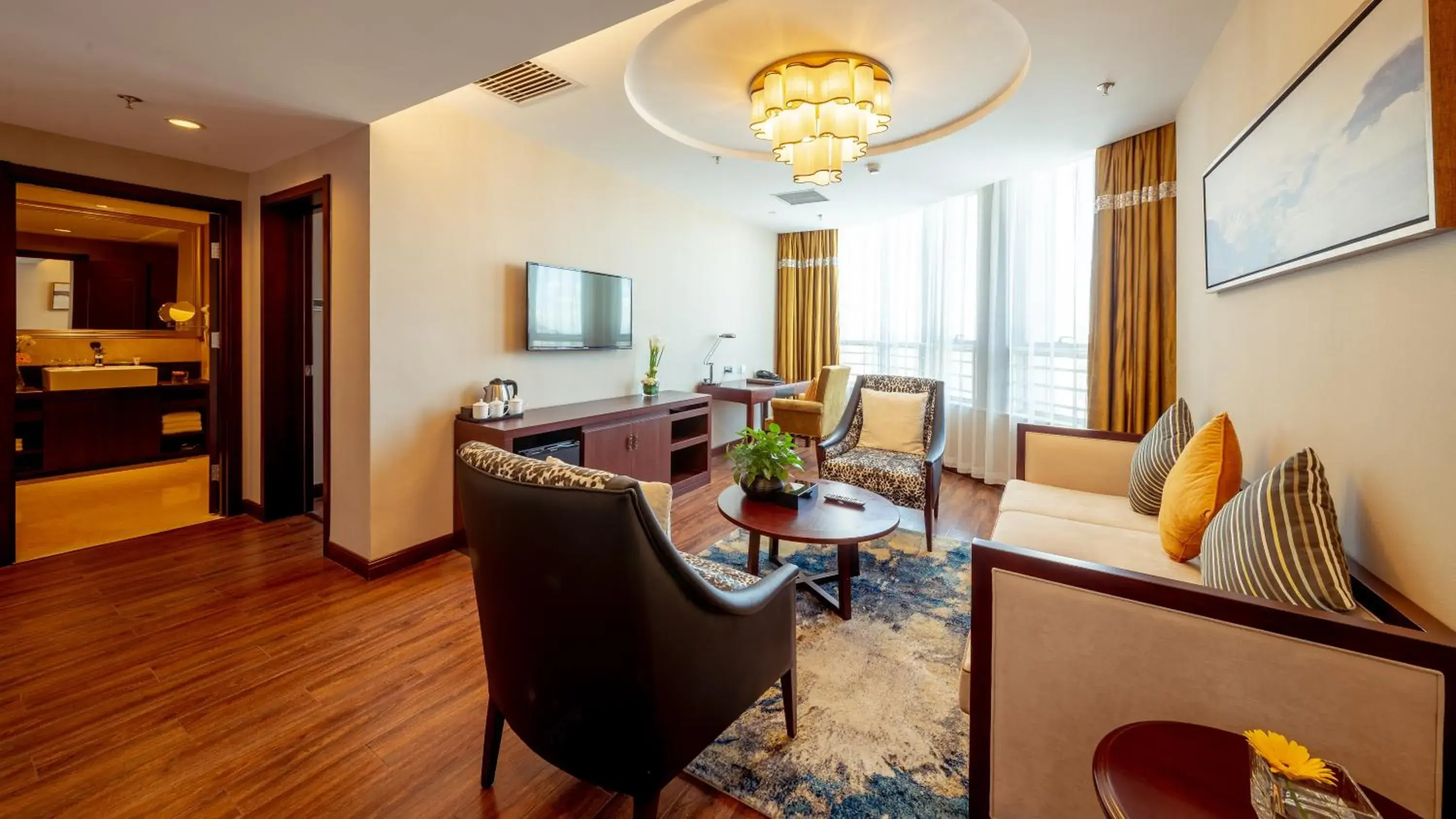 Living room in Beijing Sunflower Hotel--Beijing Universal Studios Resort Living room in Beijing Sunflower Hotel--Beijing Universal Studios Resort