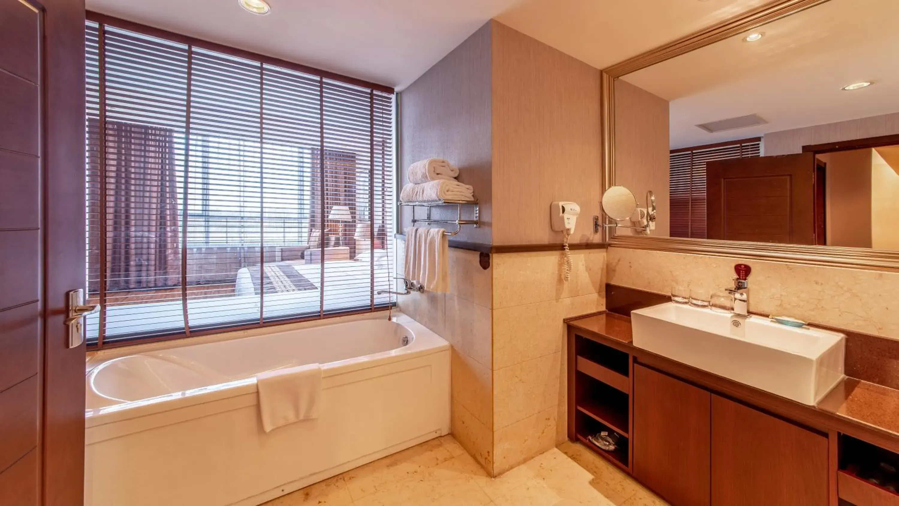 Beijing Sunflower Hotel--Beijing Universal Studios Resort Beijing Sunflower Hotel--Beijing Universal Studios Resort