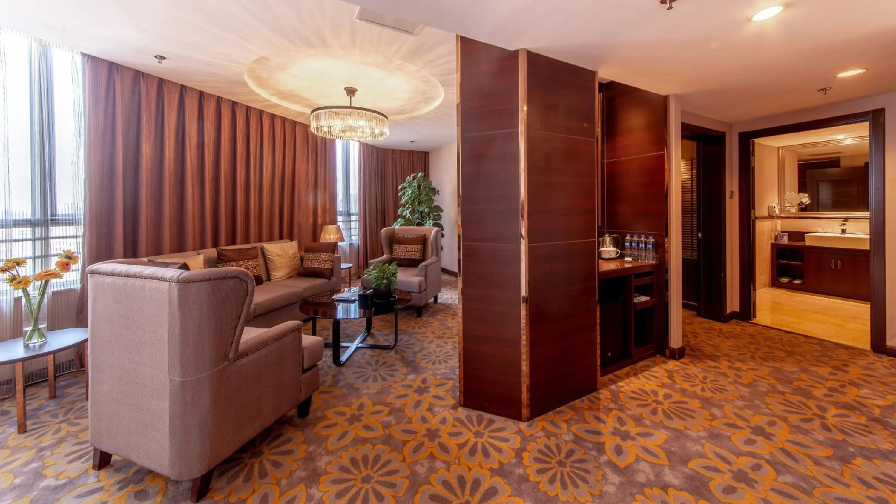 Living room in Beijing Sunflower Hotel--Beijing Universal Studios Resort Living room in Beijing Sunflower Hotel--Beijing Universal Studios Resort