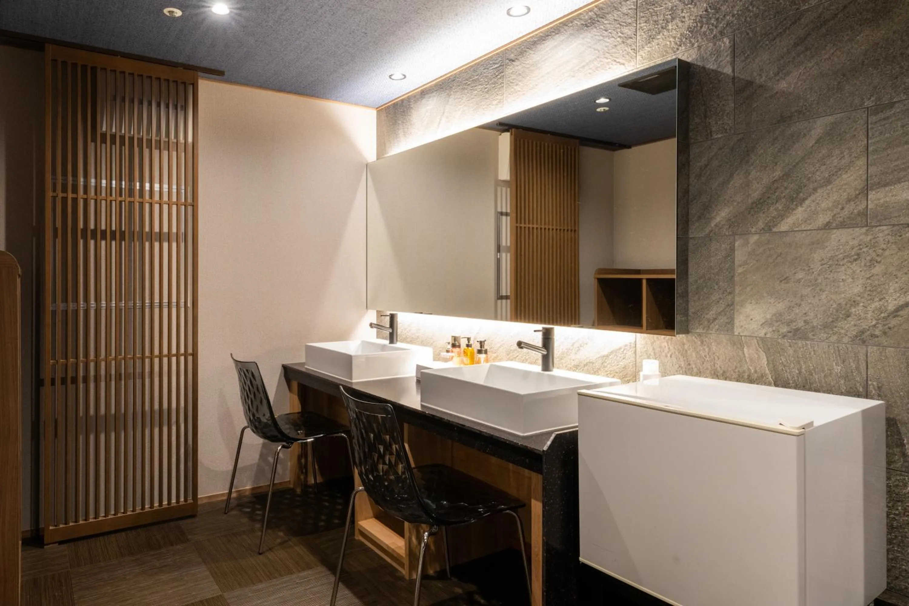 Hot Spring Bath in Hotel Isago Kobe