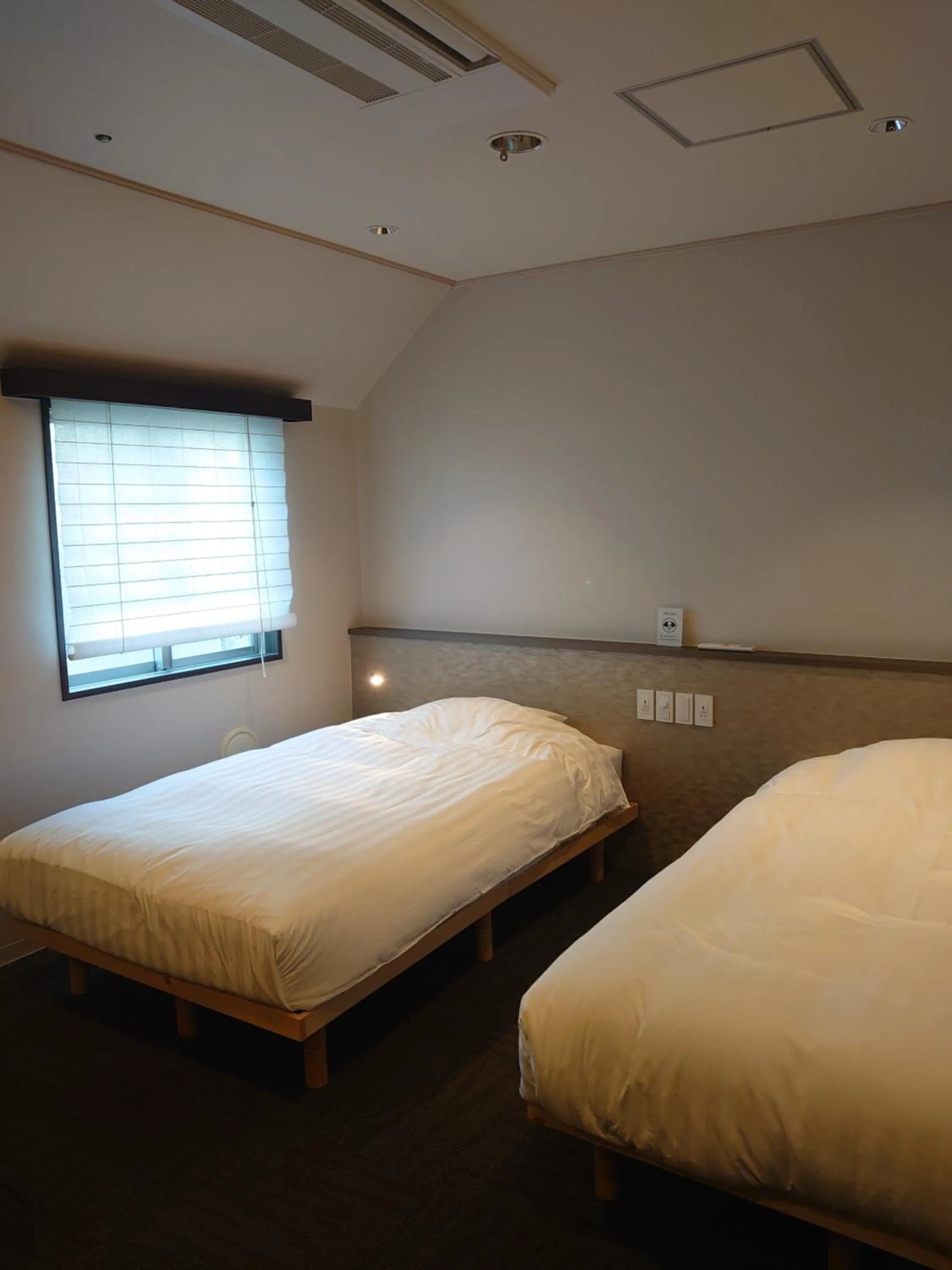 Photo of the whole room, Bed in Hotel Isago Kobe